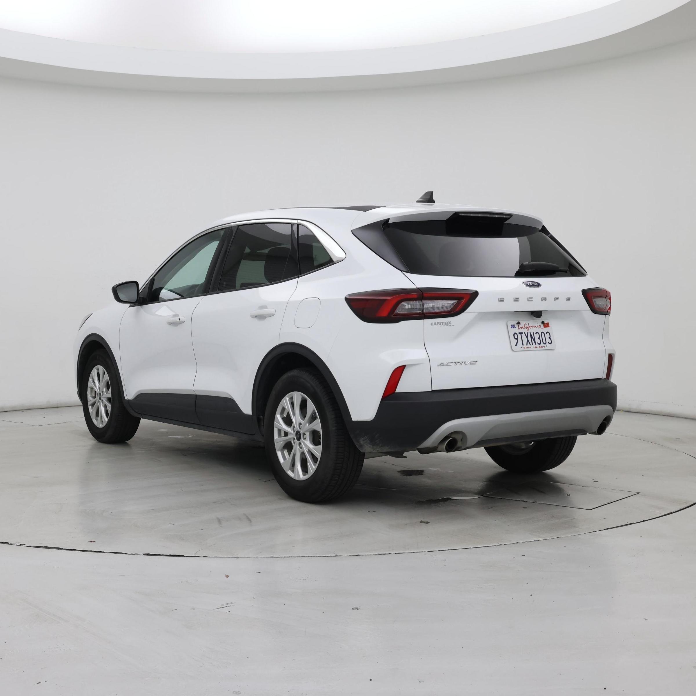 Thumbnail: 2023 Ford Escape - 2