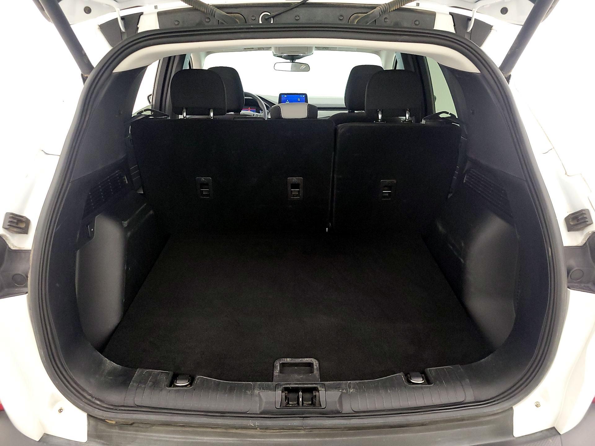 Thumbnail: 2023 Ford Escape - 20