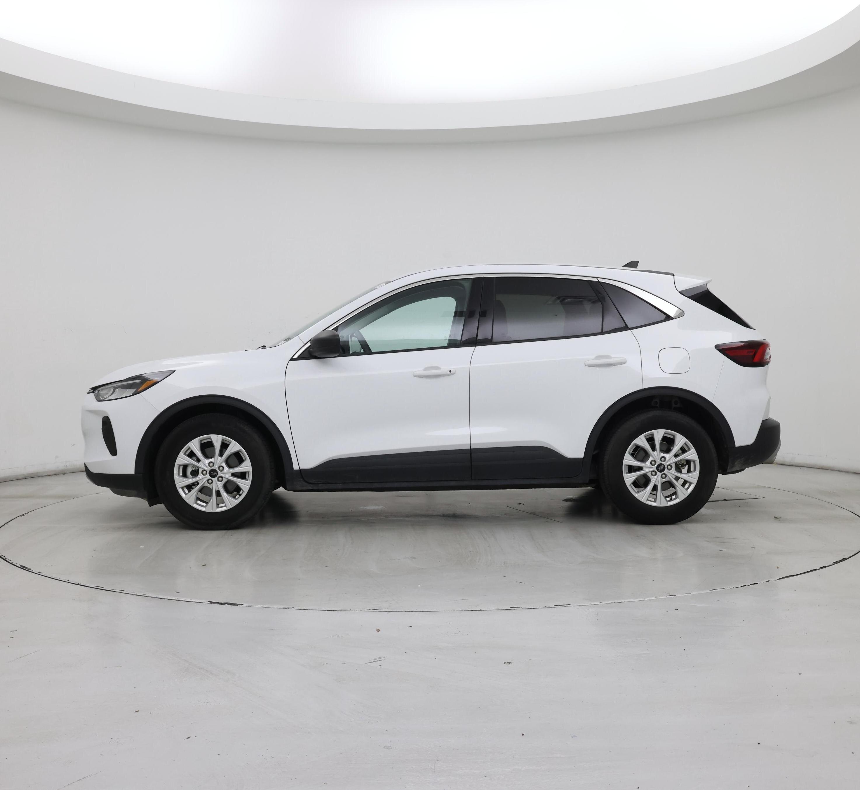 Thumbnail: 2023 Ford Escape - 3