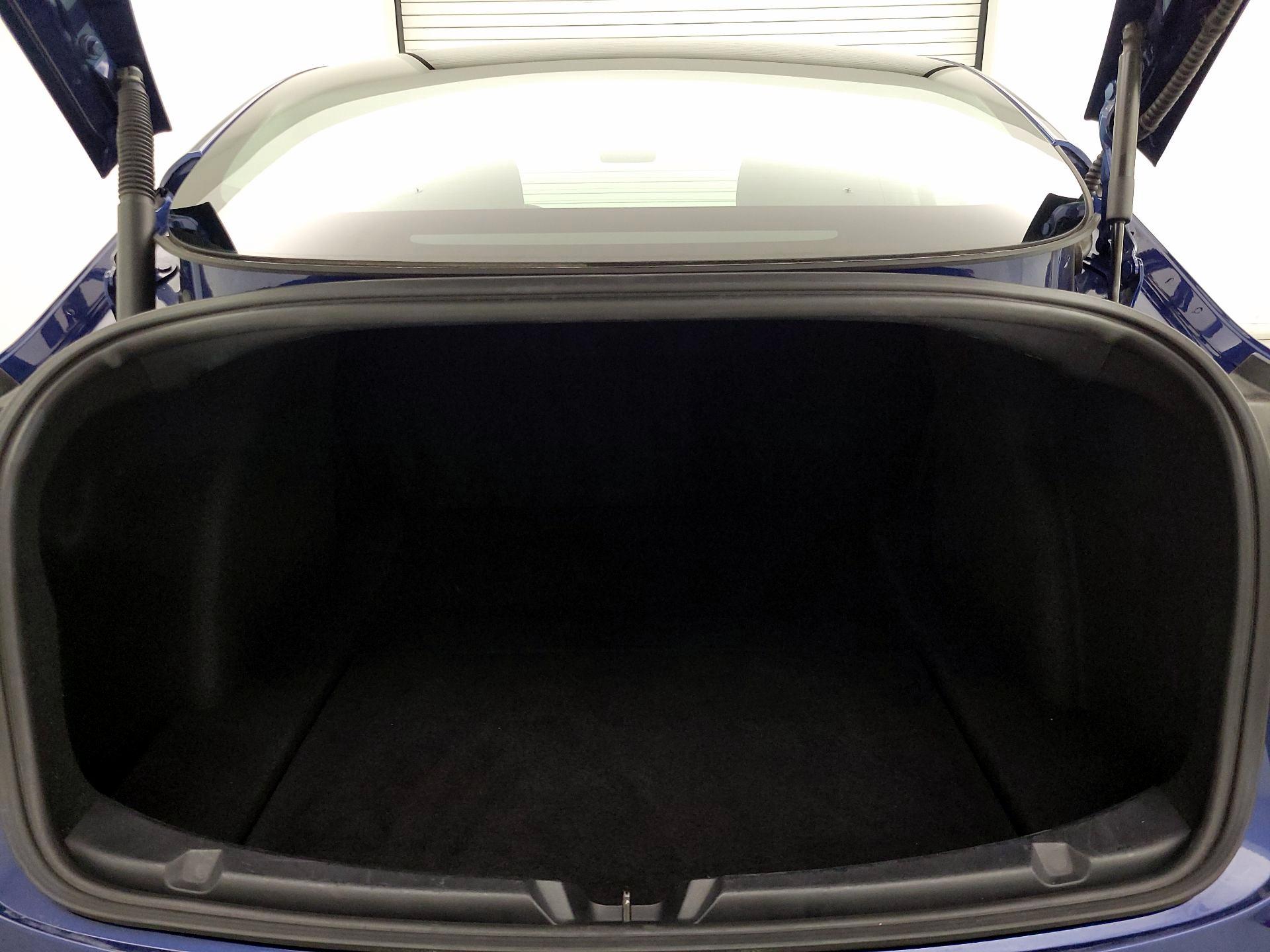 Thumbnail: 2021 Tesla Model 3 - 20