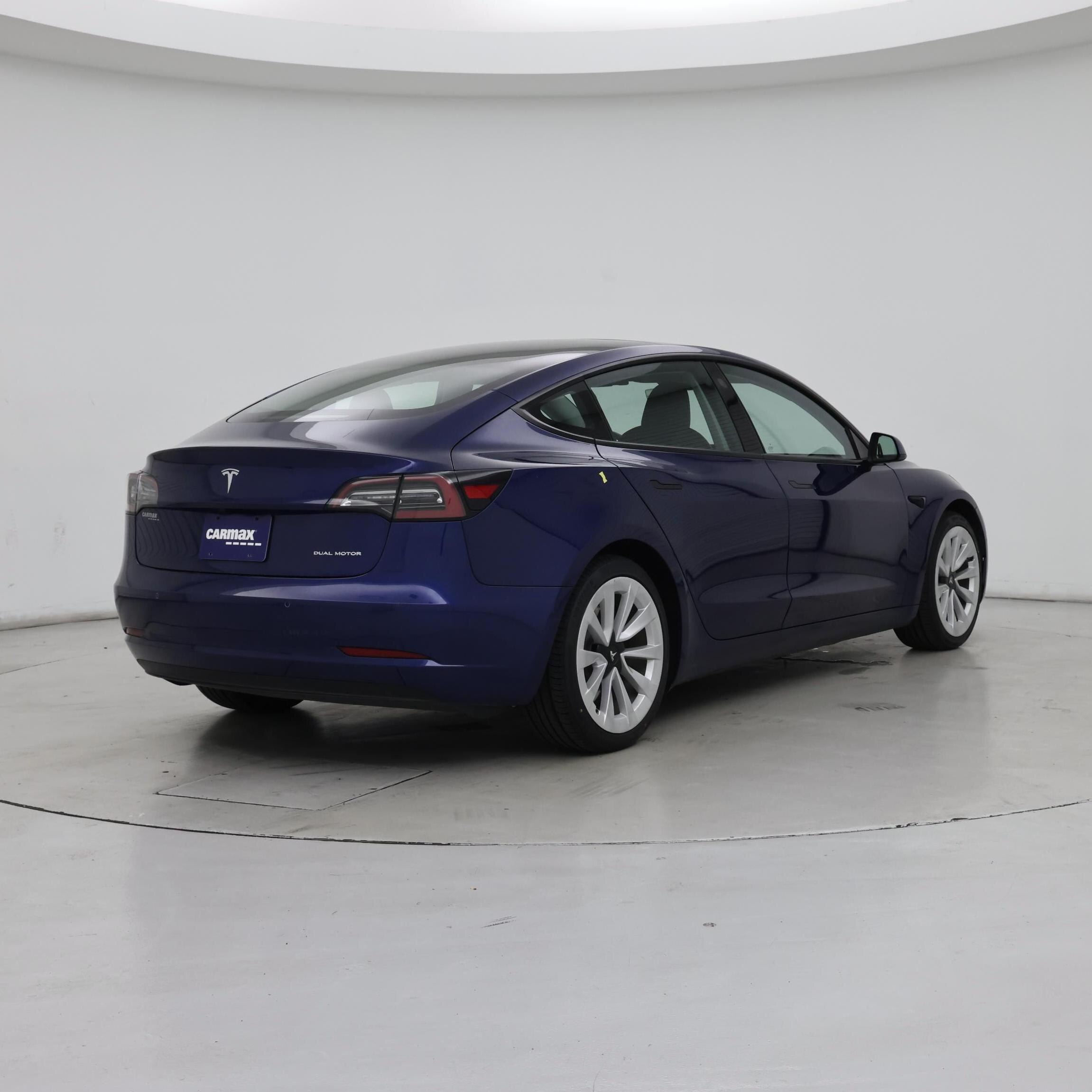 Thumbnail: 2021 Tesla Model 3 - 8