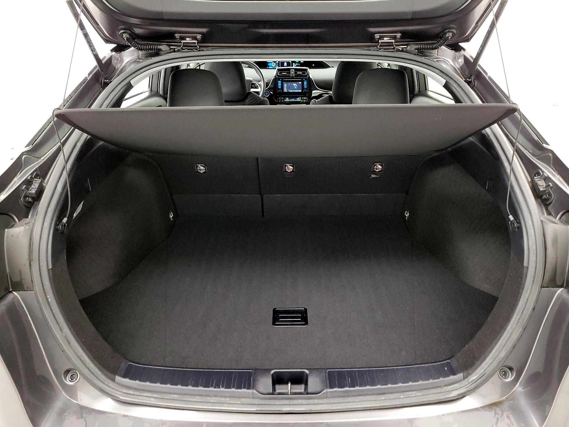Thumbnail: 2016 Toyota Prius - 19