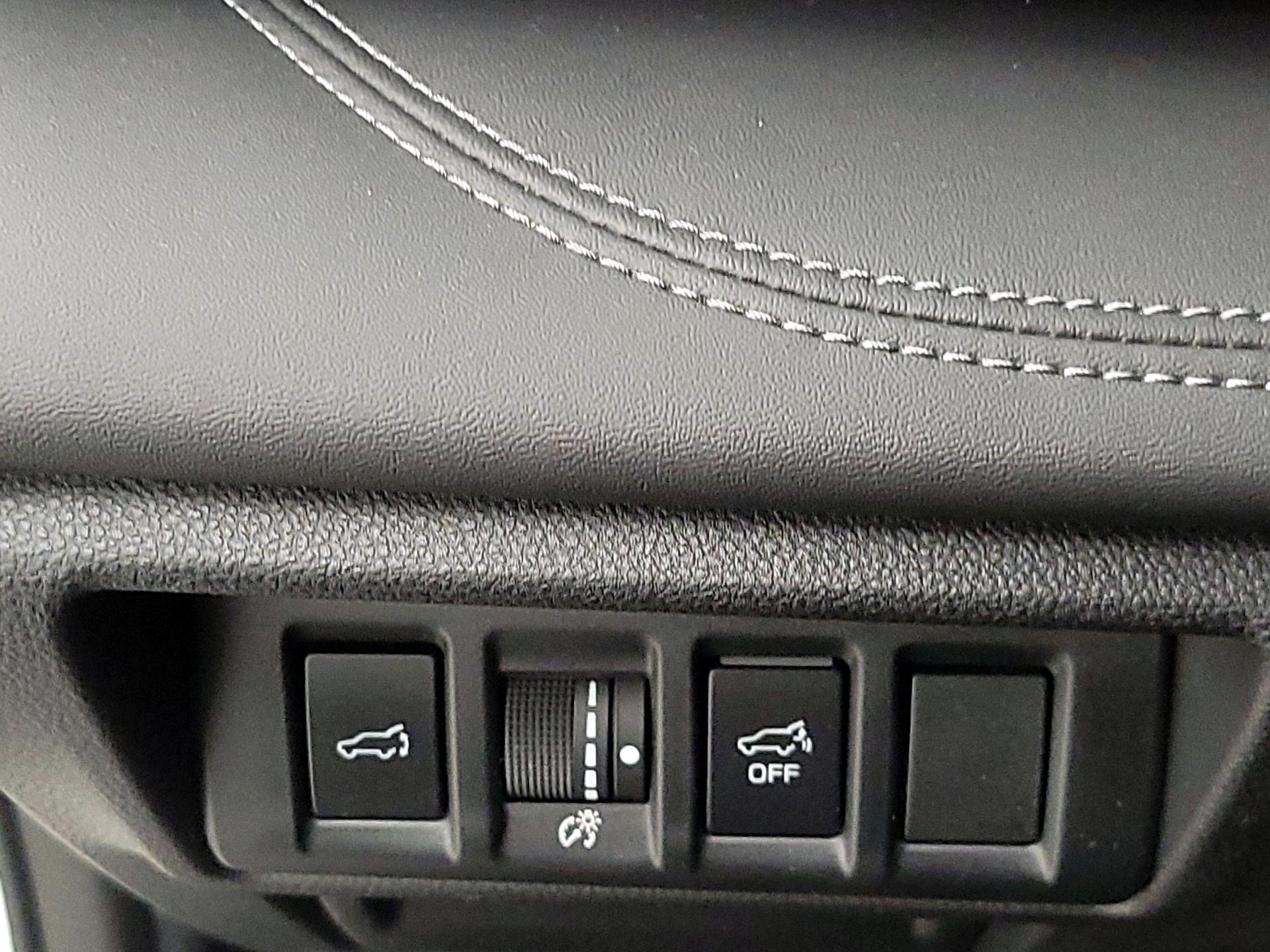 Thumbnail: 2023 Subaru Outback - 13