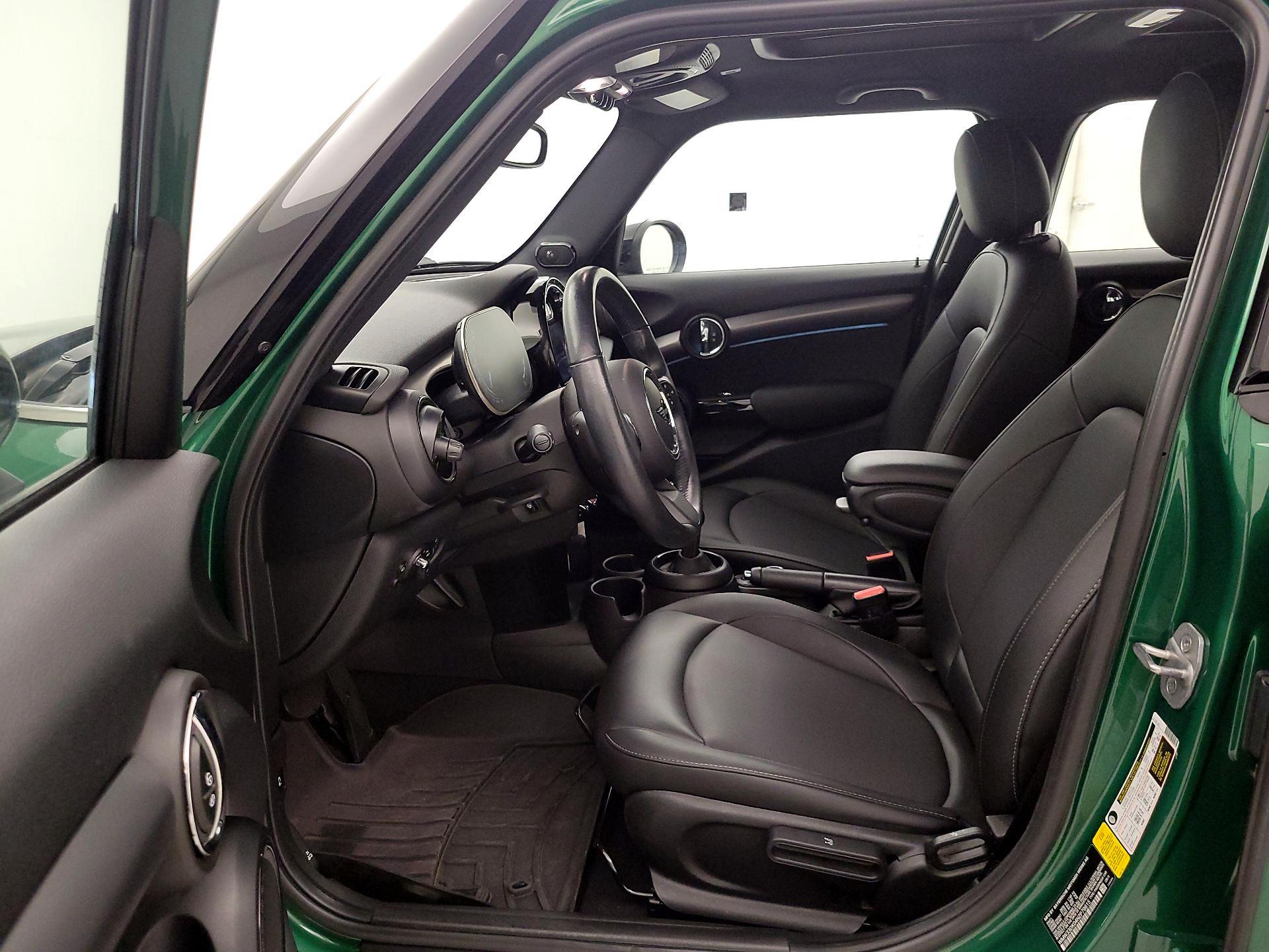 Thumbnail: 2022 MINI Cooper Hardtop - 11