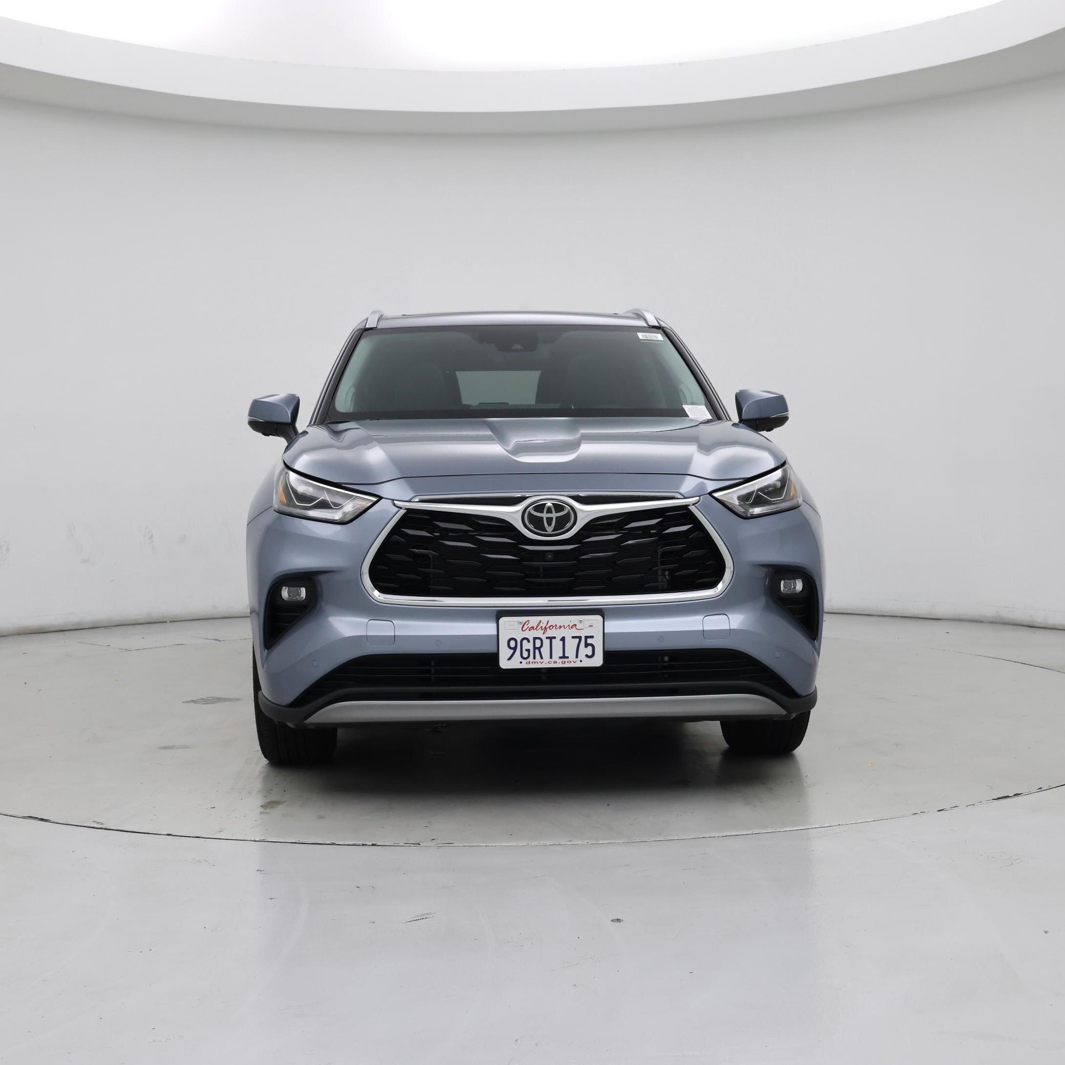 Thumbnail: 2023 Toyota Highlander - 5