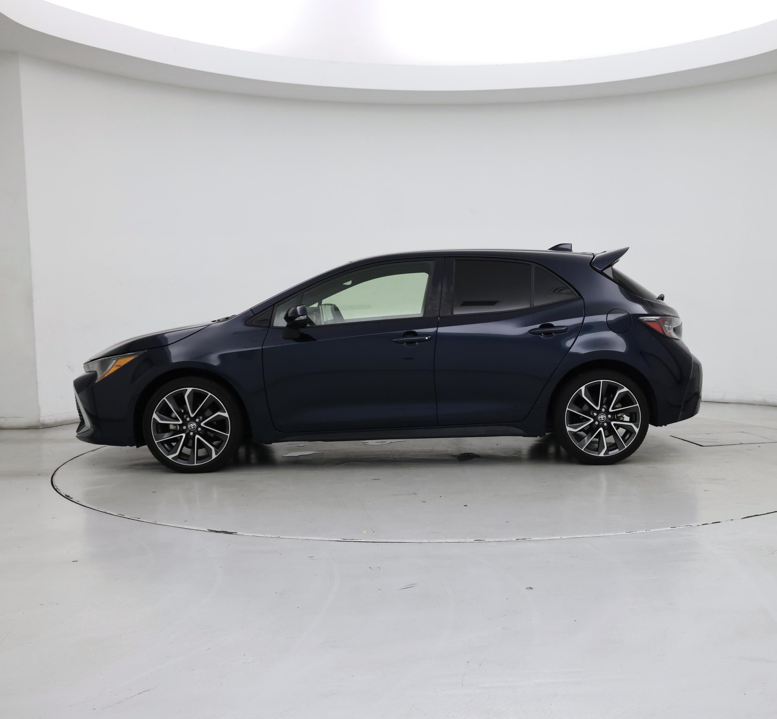 Thumbnail: 2022 Toyota Corolla - 3