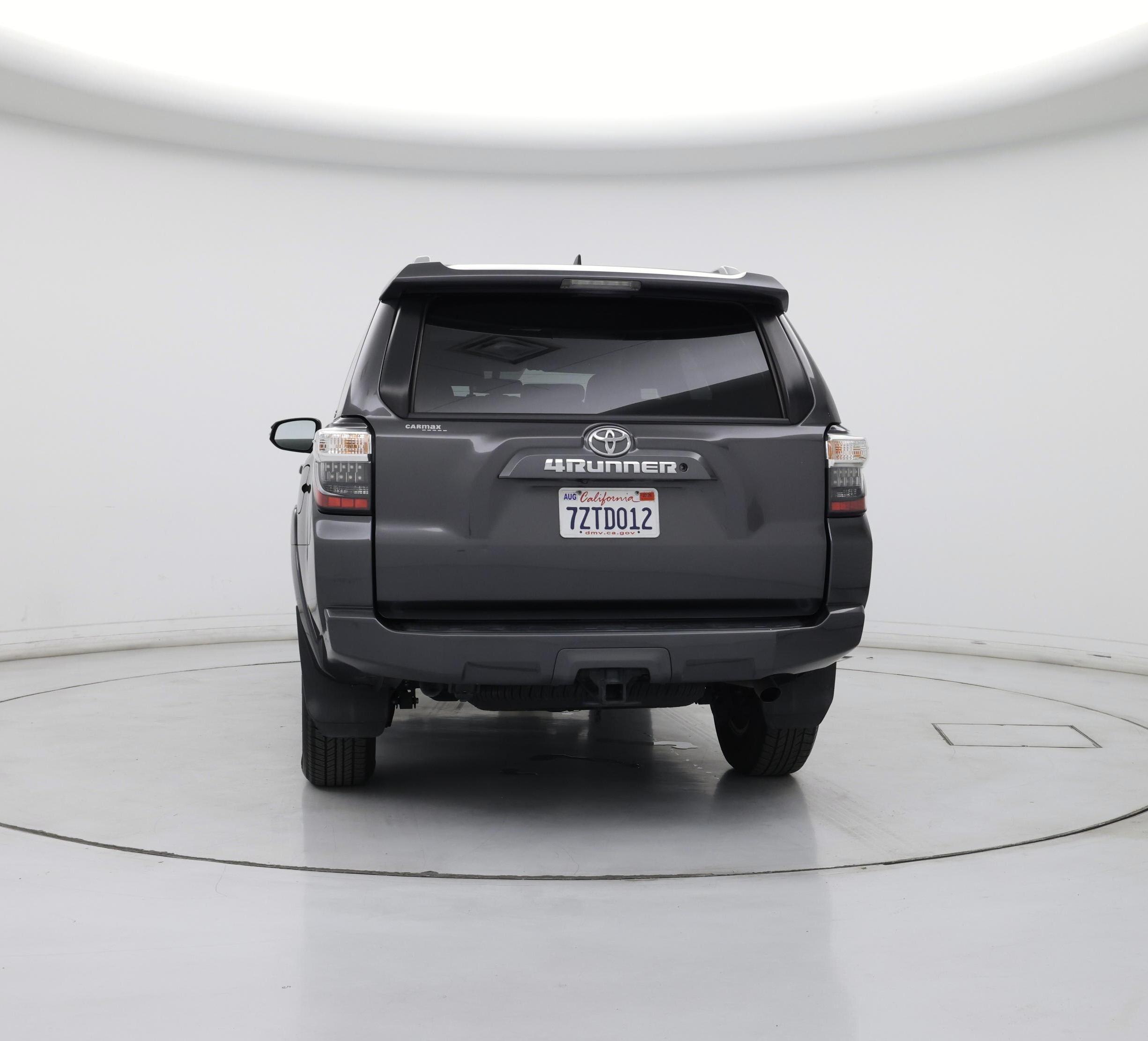 Thumbnail: 2017 Toyota 4Runner - 6