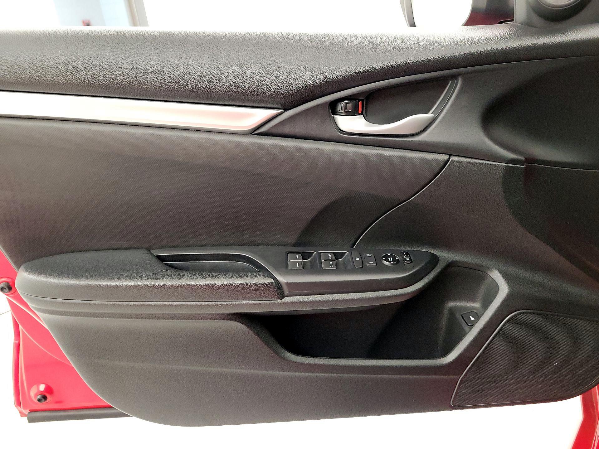 Thumbnail: 2019 Honda Civic - 12