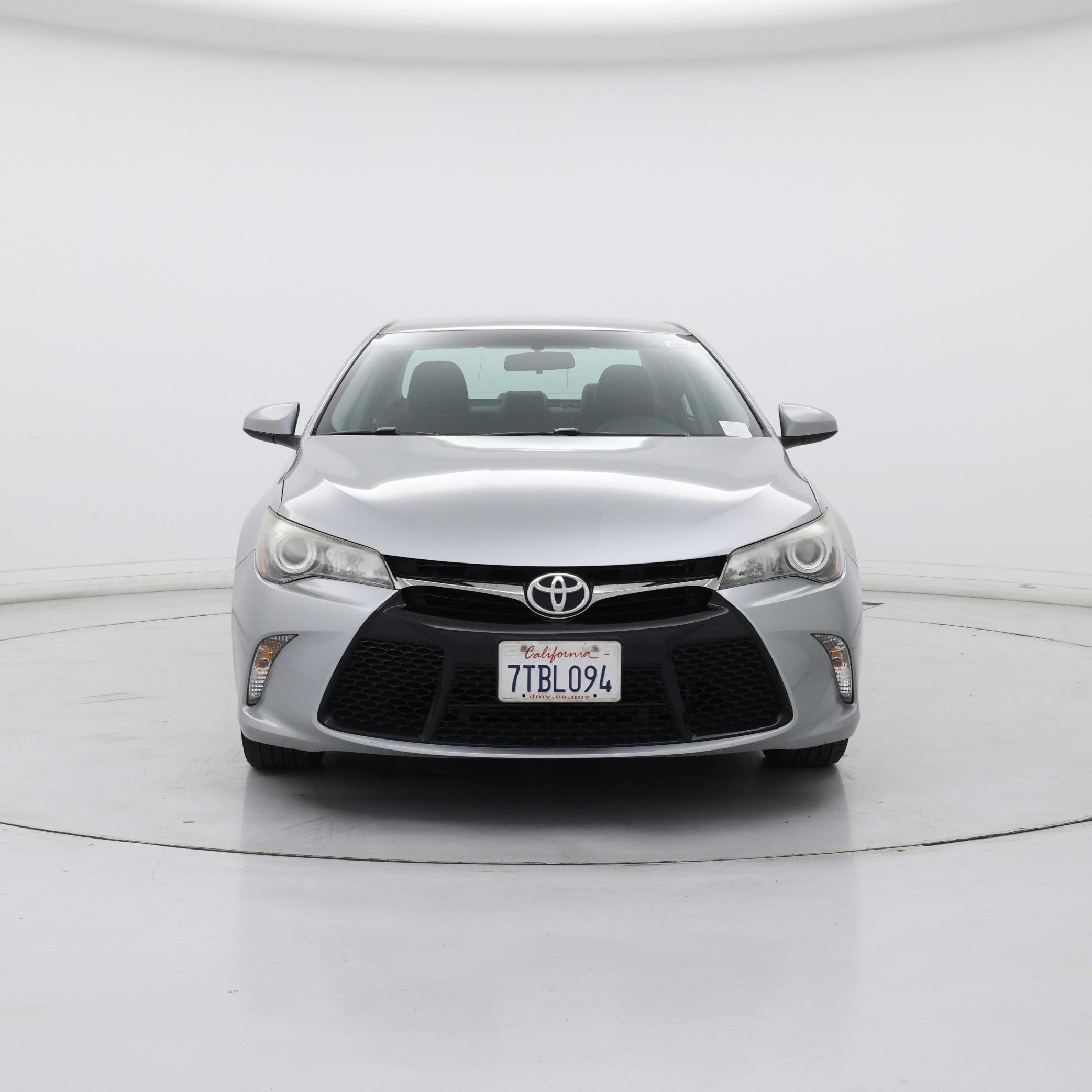 Thumbnail: 2016 Toyota Camry - 5