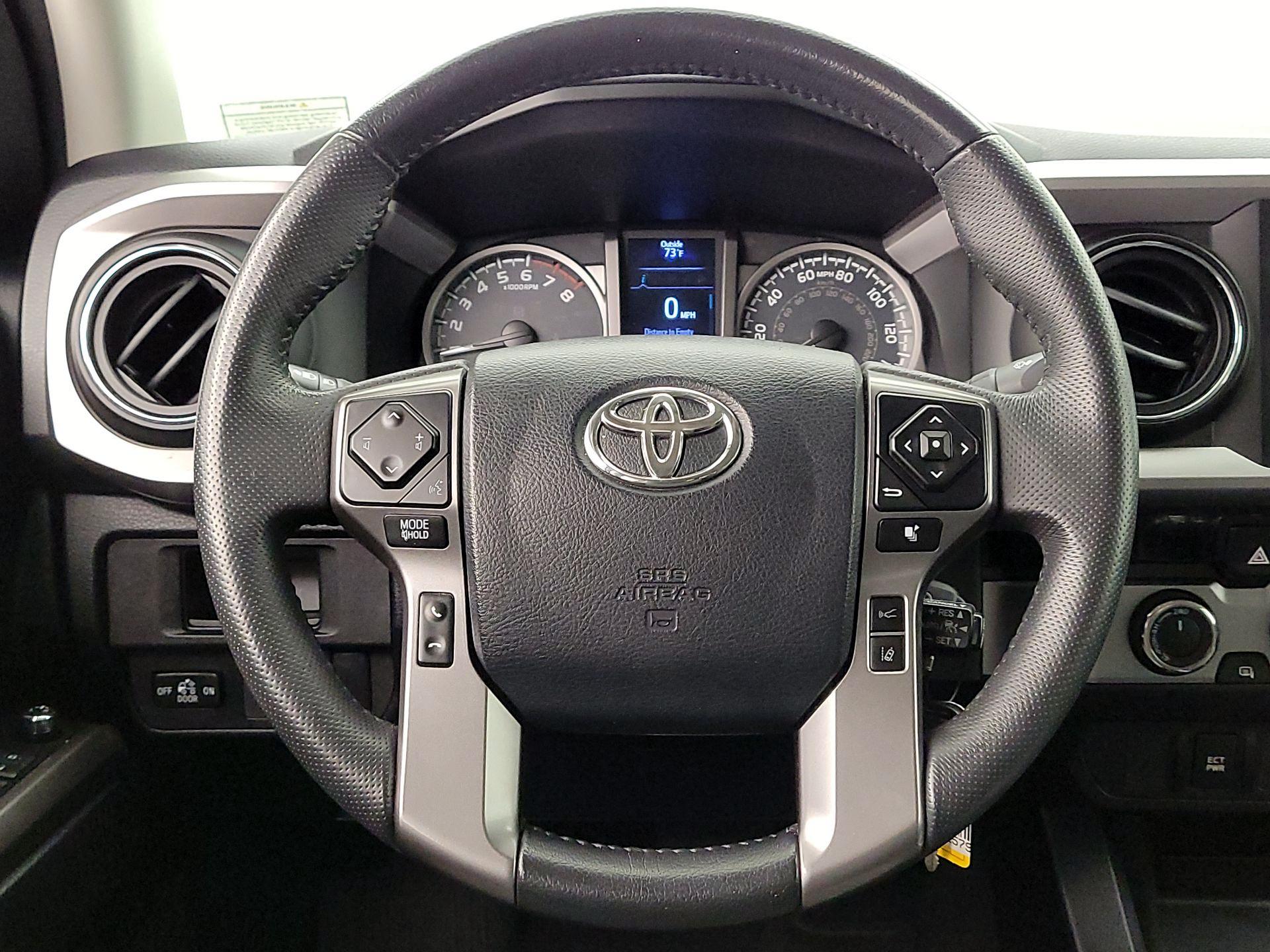 Thumbnail: 2018 Toyota Tacoma - 10