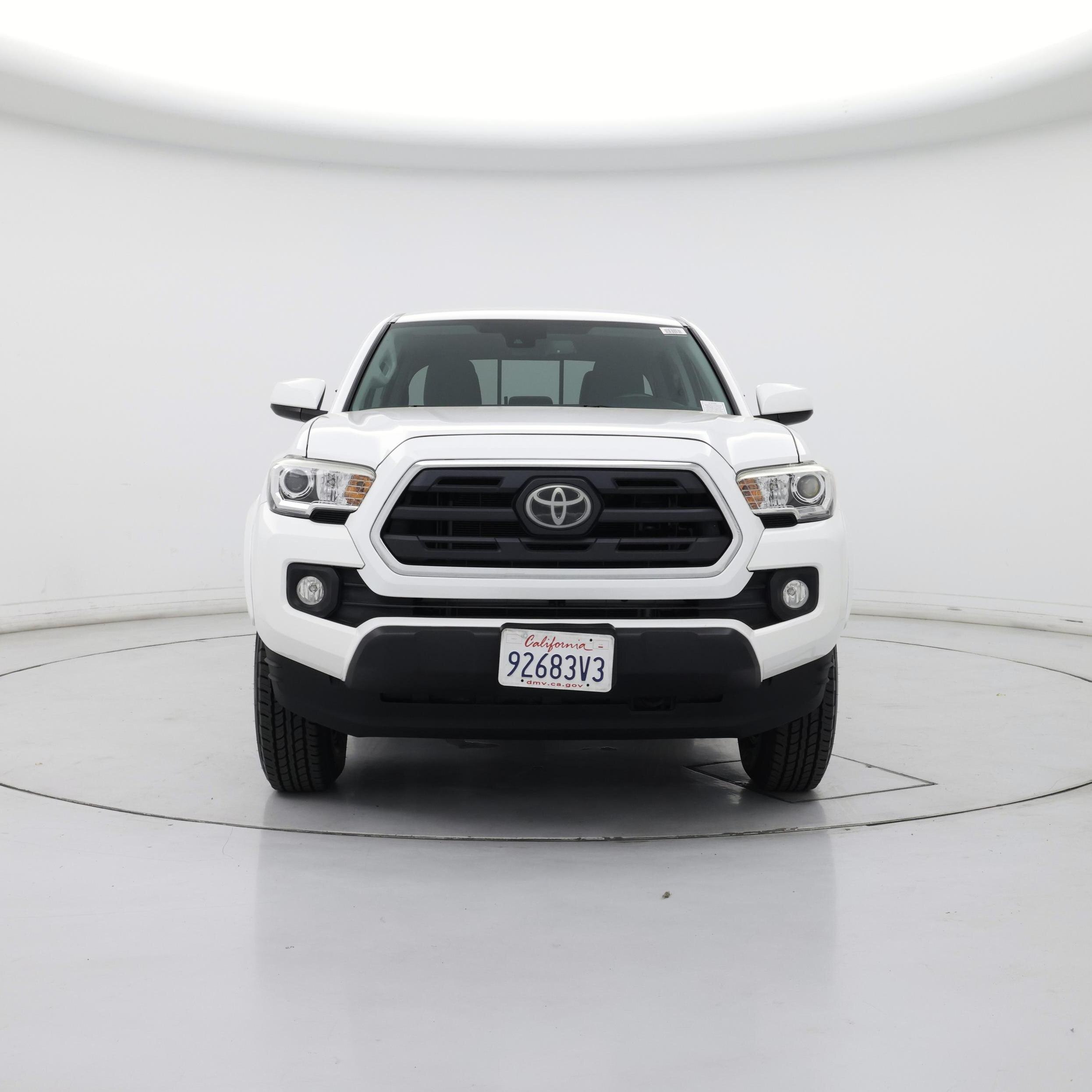 Thumbnail: 2018 Toyota Tacoma - 5