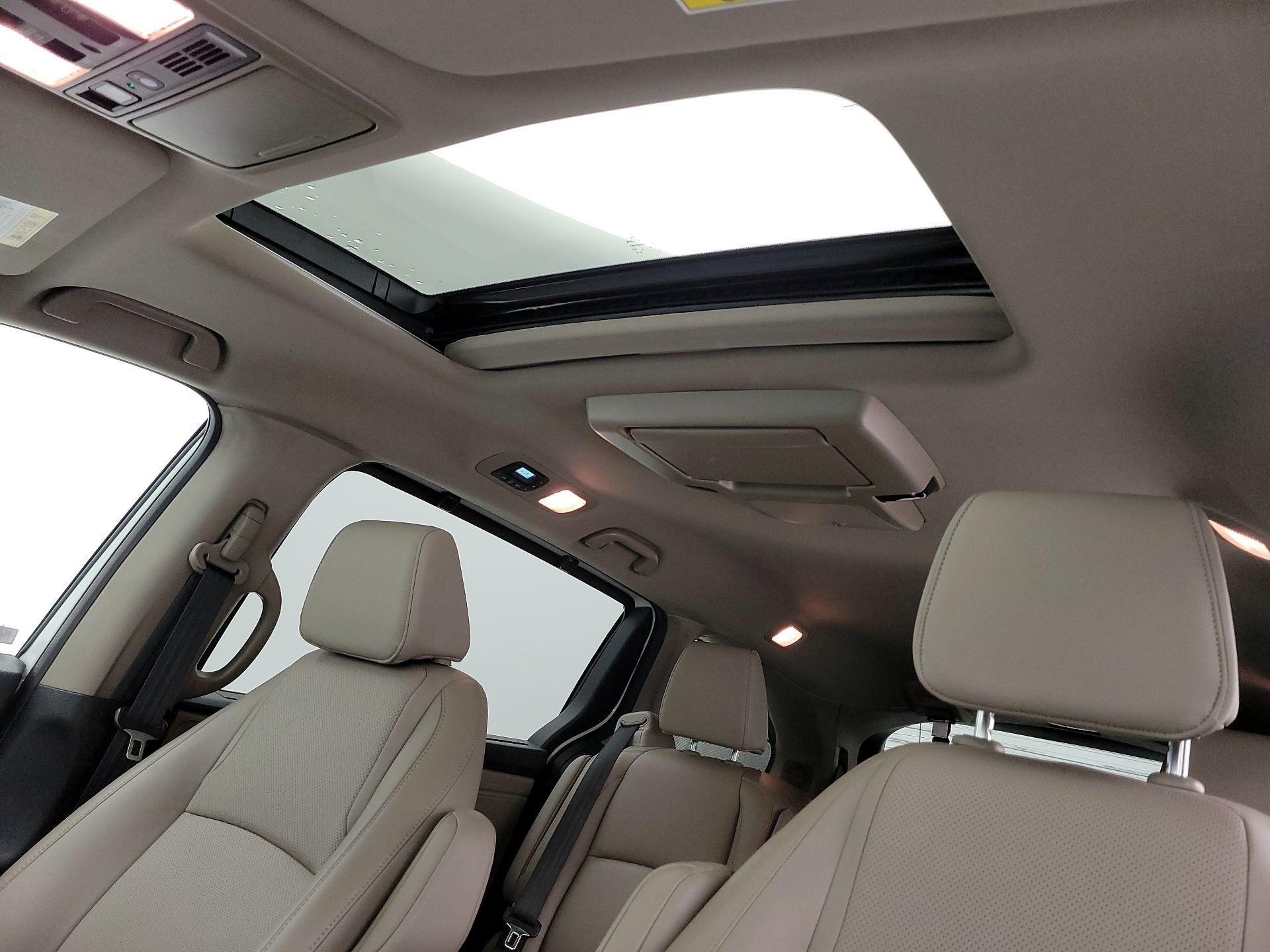 Thumbnail: 2019 Honda Odyssey - 20