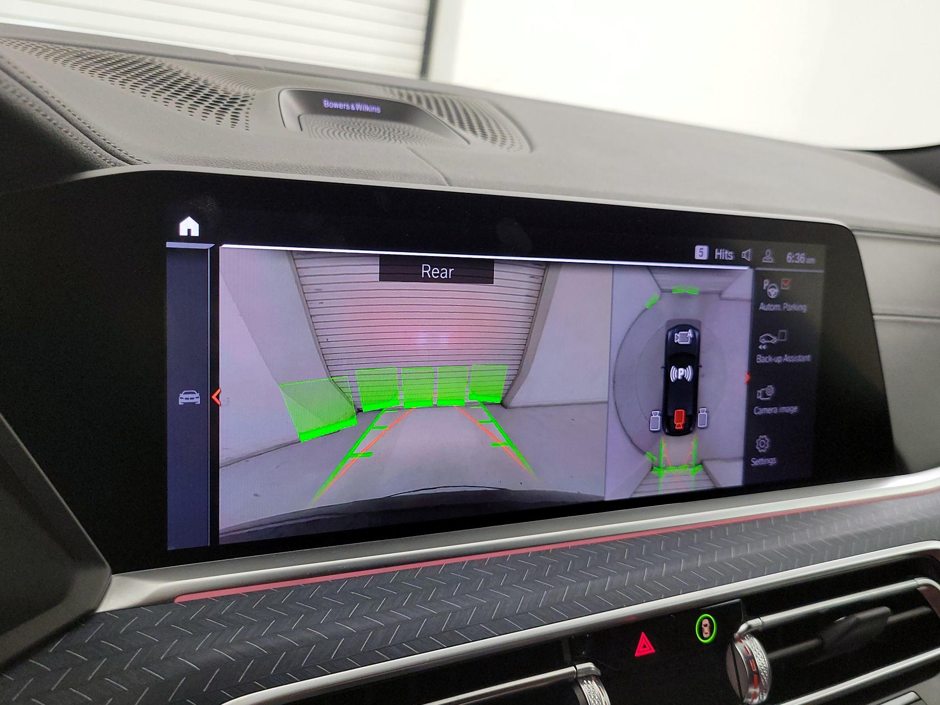 Thumbnail: 2021 BMW X6 - 15