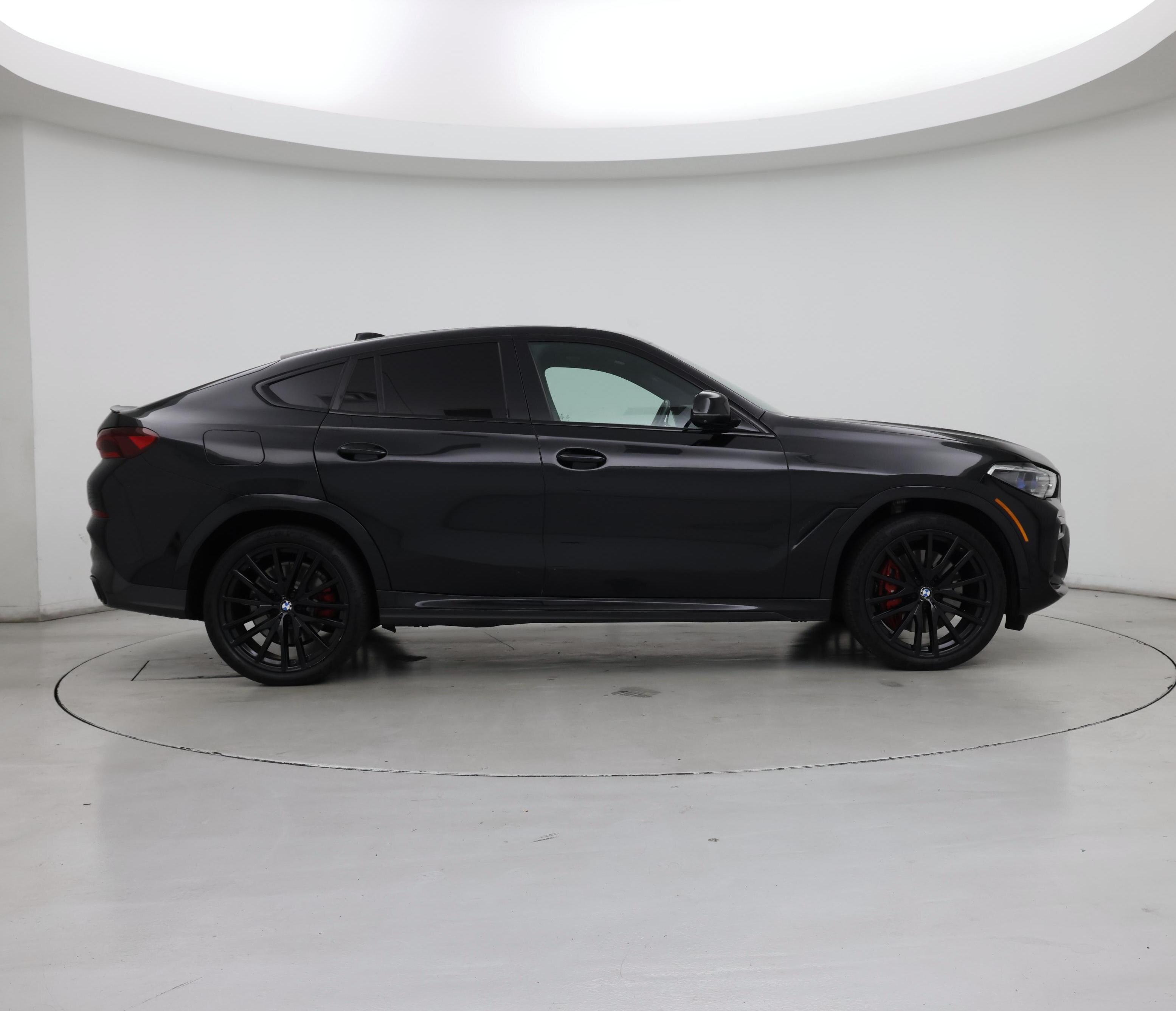 Thumbnail: 2021 BMW X6 - 7