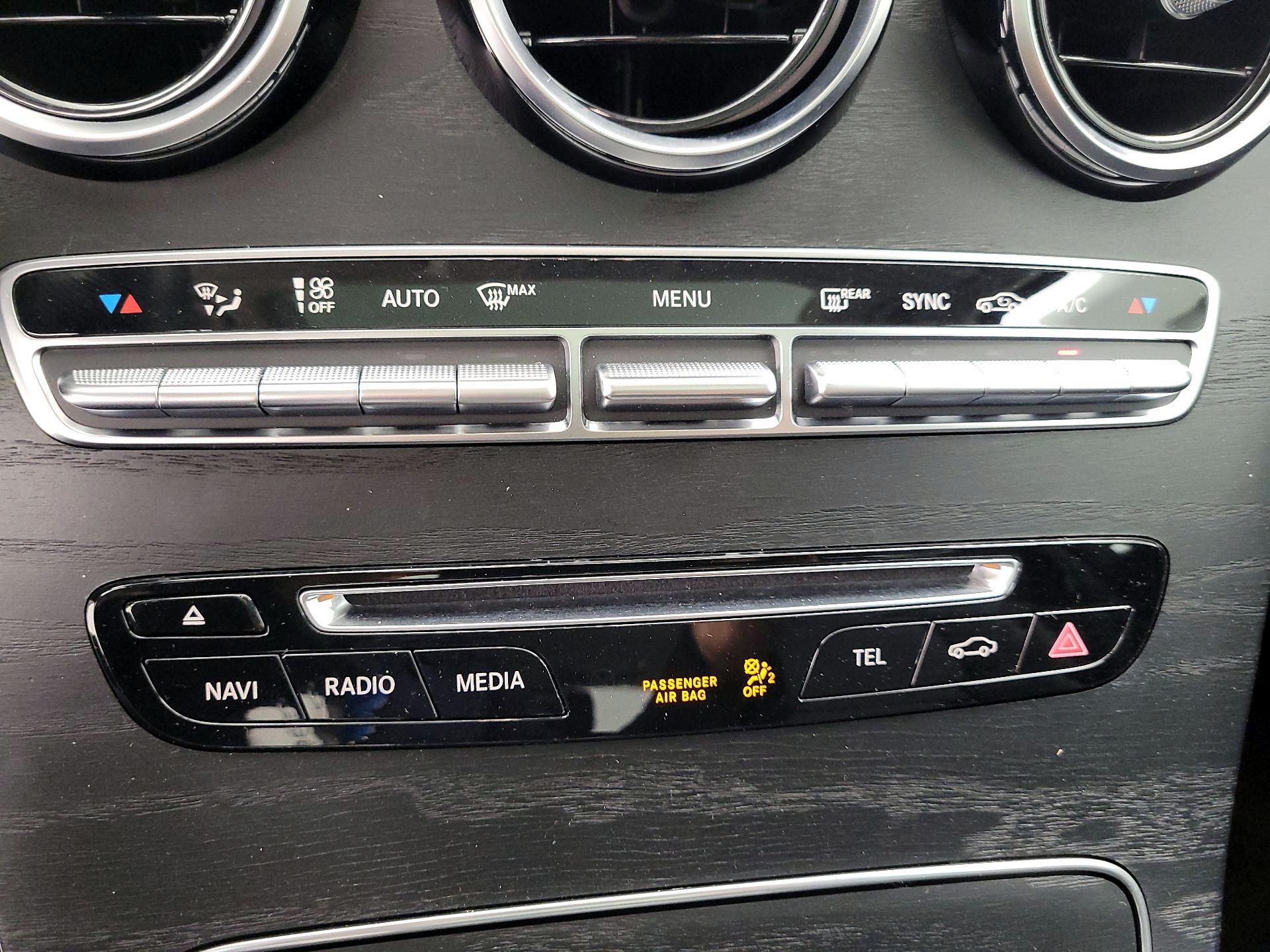 Thumbnail: 2019 Mercedes-Benz GLC - 16
