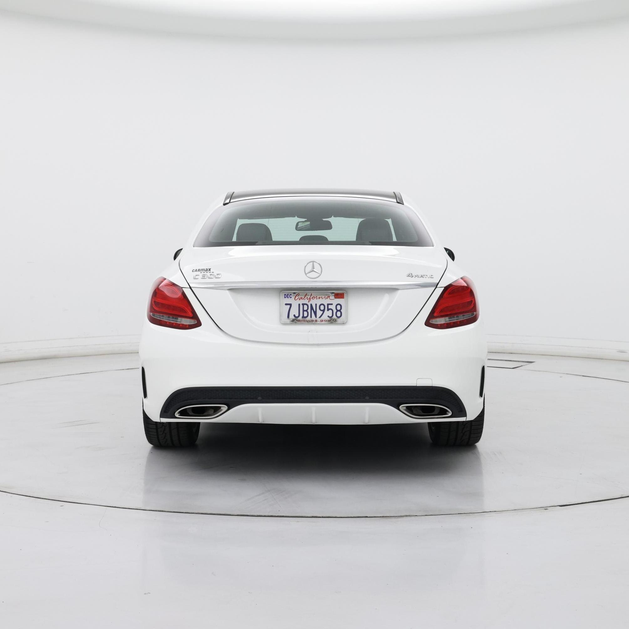 Thumbnail: 2015 Mercedes-Benz C-Class - 6