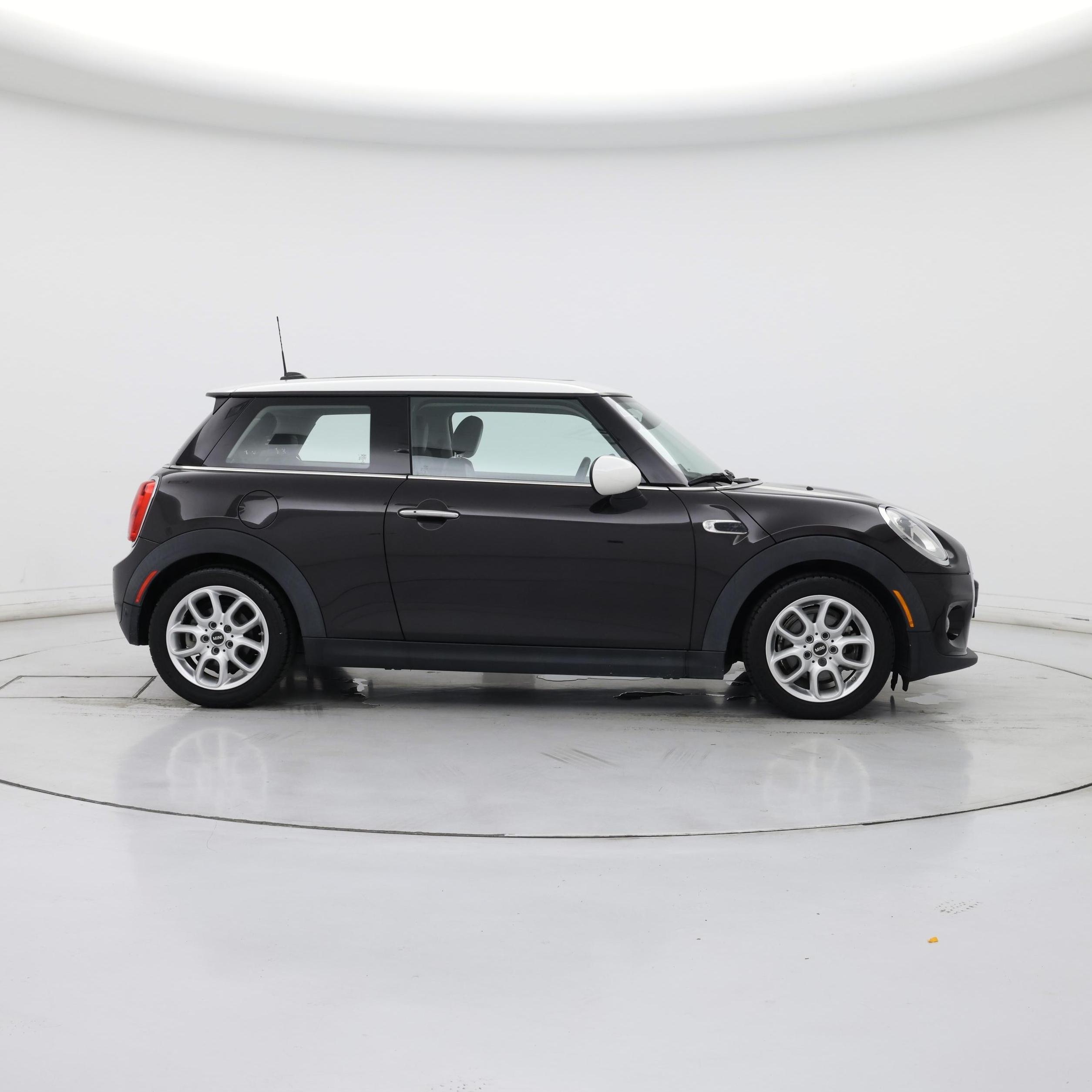 Thumbnail: 2015 MINI Cooper Hardtop - 7