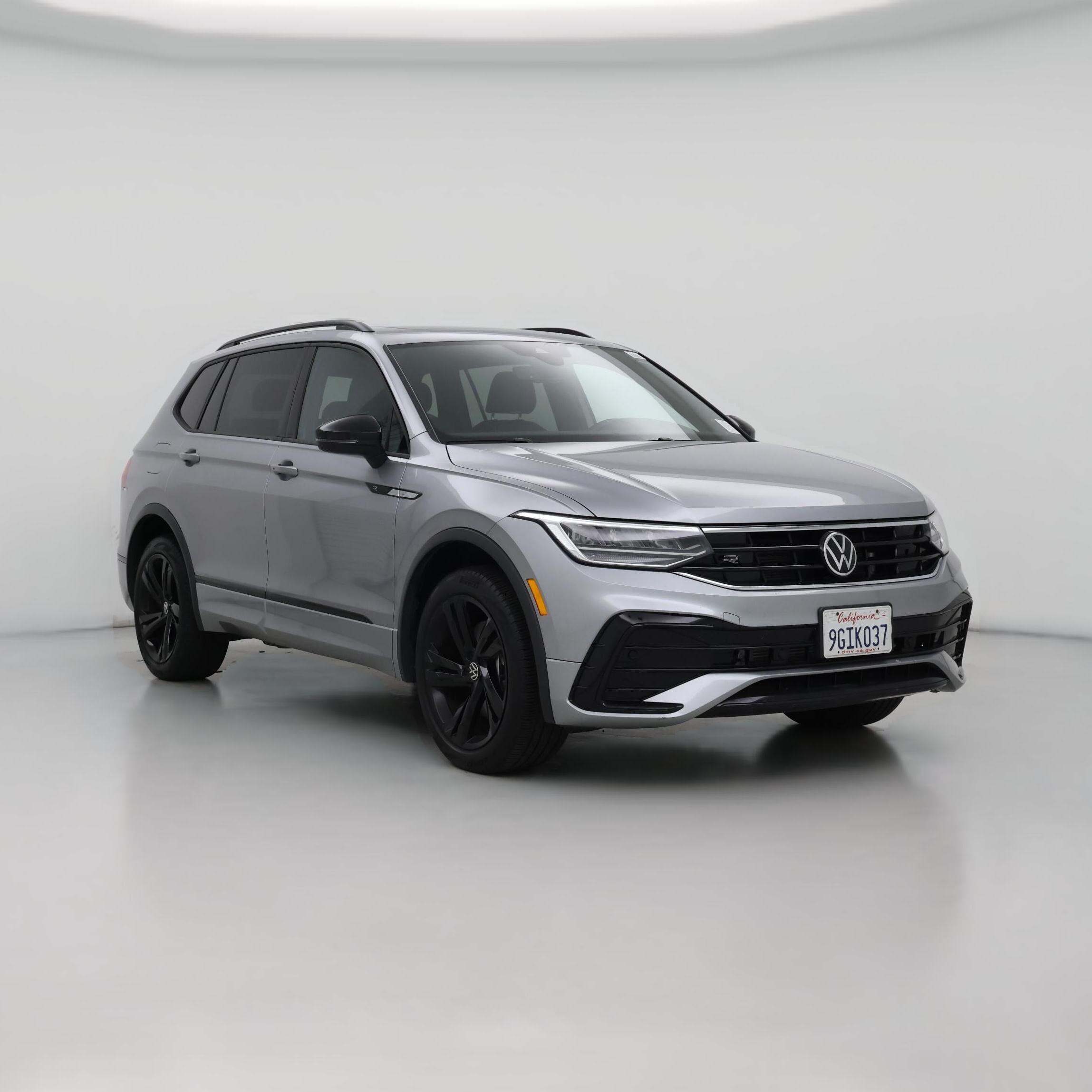 Thumbnail: 2023 Volkswagen Tiguan - 1