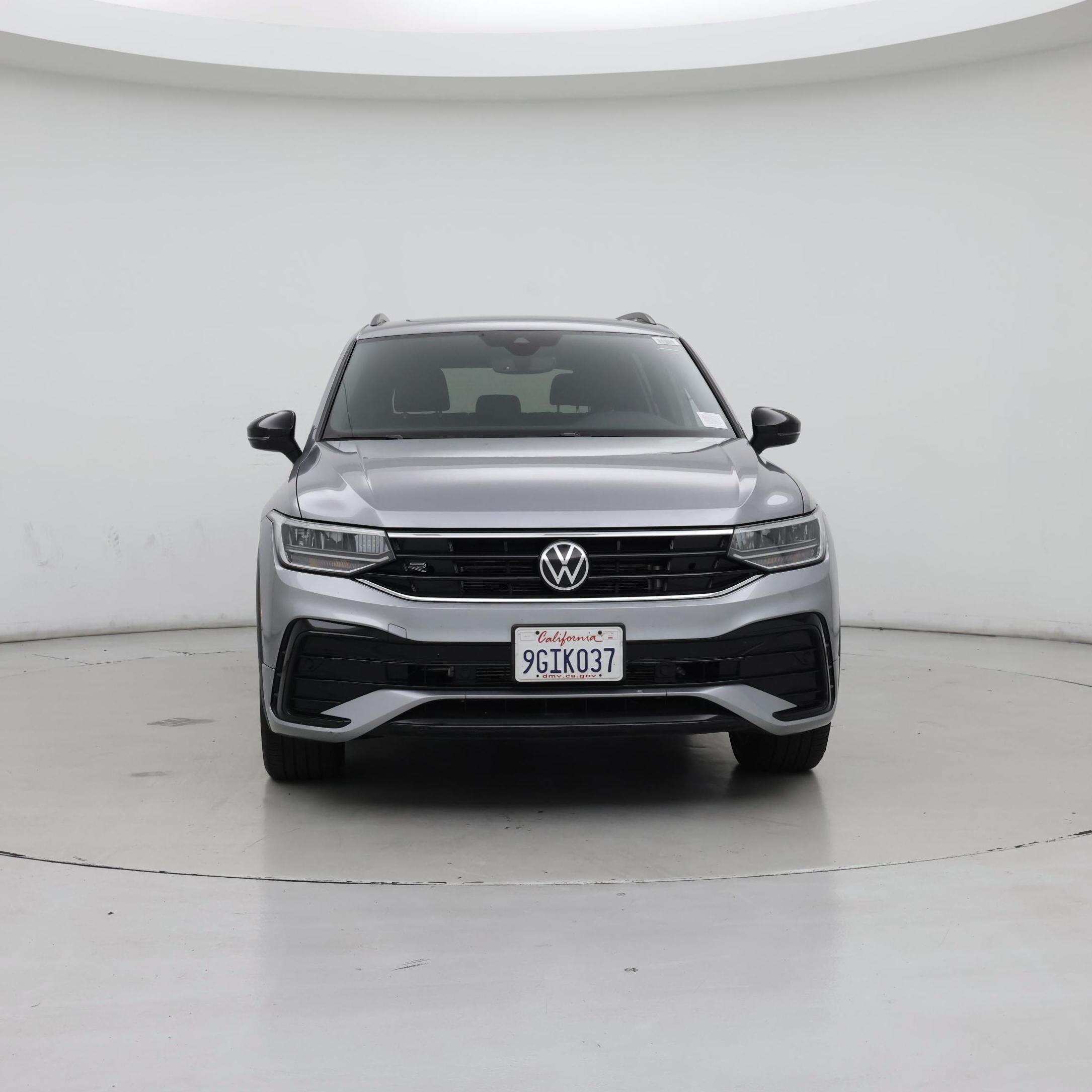 Thumbnail: 2023 Volkswagen Tiguan - 5