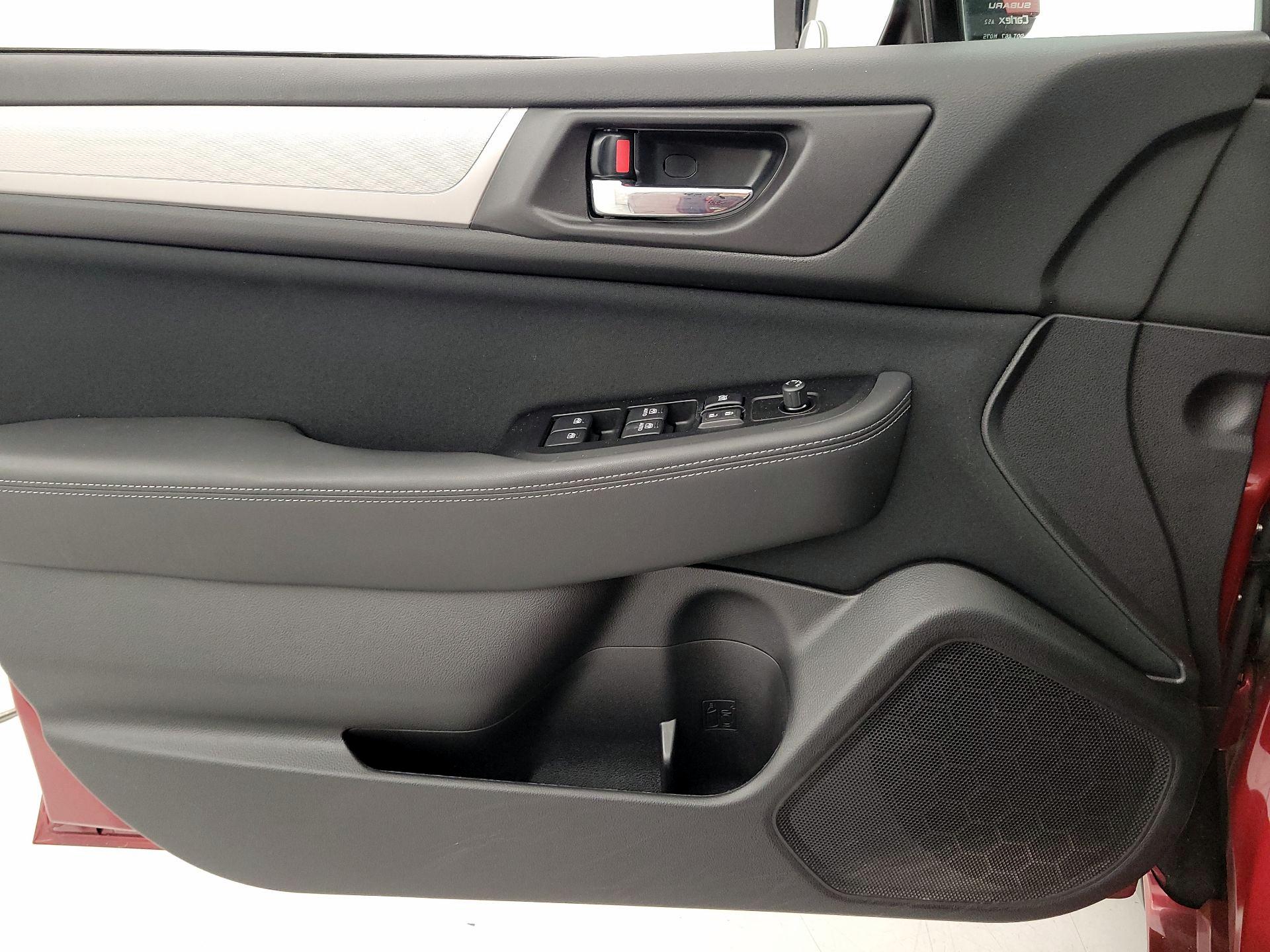 Thumbnail: 2016 Subaru Legacy - 12