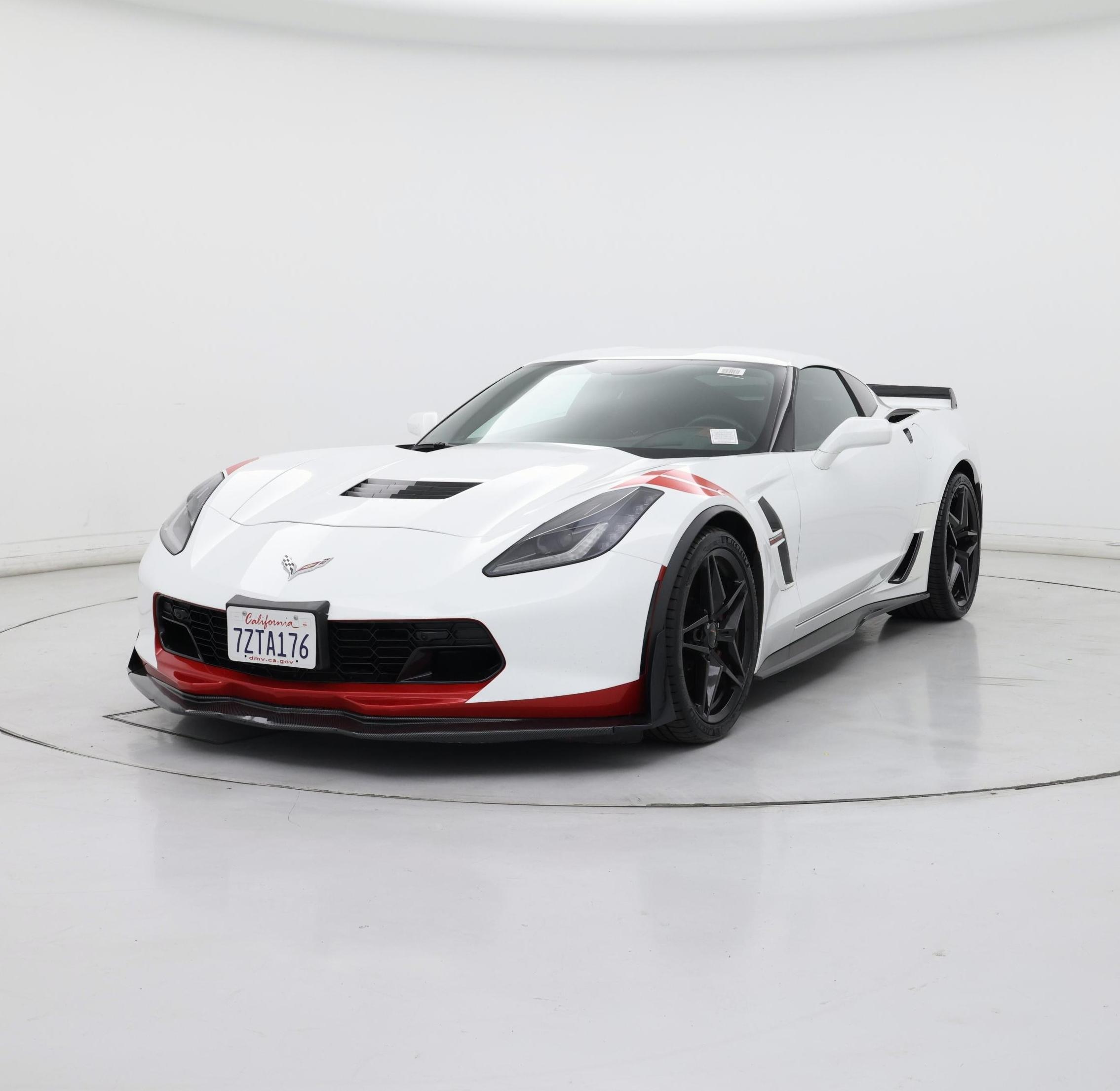 Thumbnail: 2017 Chevrolet Corvette - 4
