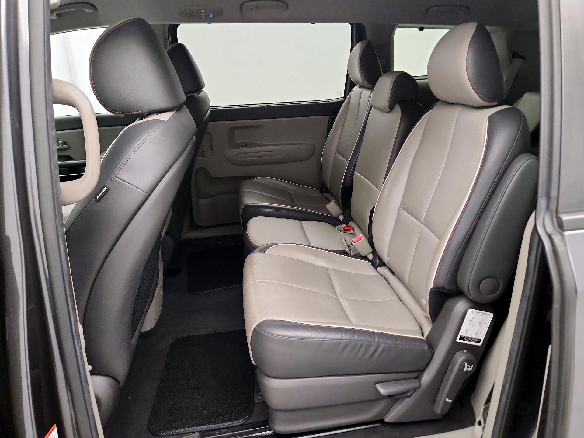 Thumbnail: 2017 Kia Sedona - 19