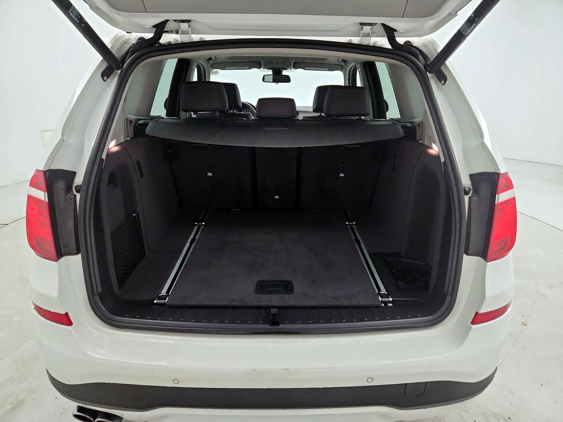 Thumbnail: 2017 BMW X3 - 20