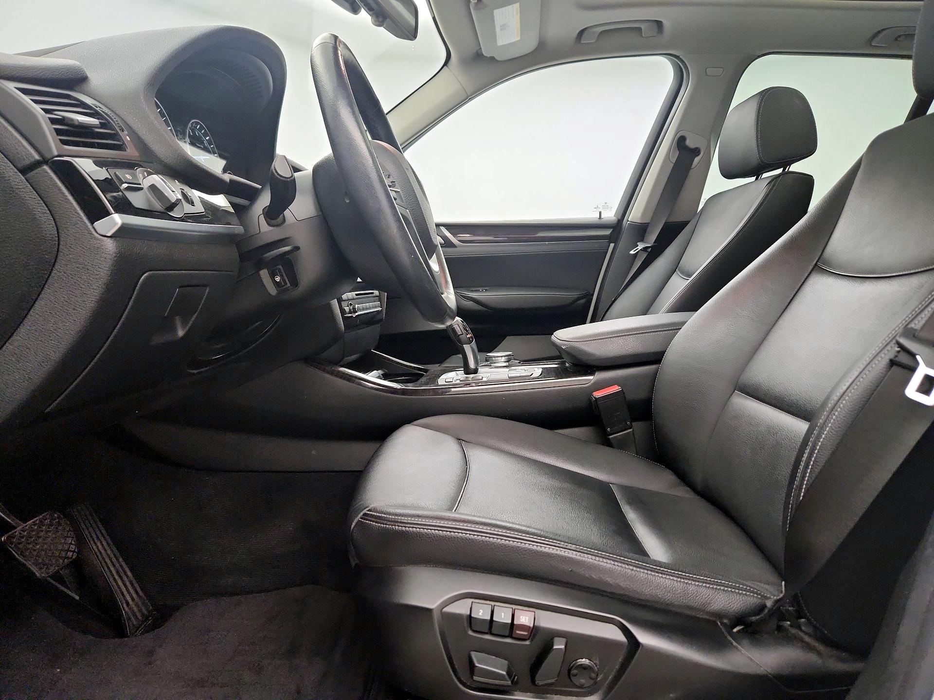 Thumbnail: 2016 BMW X3 - 11