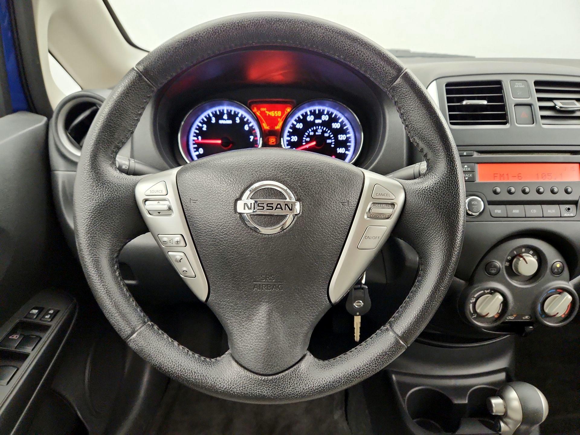 Thumbnail: 2014 Nissan Versa Note - 10