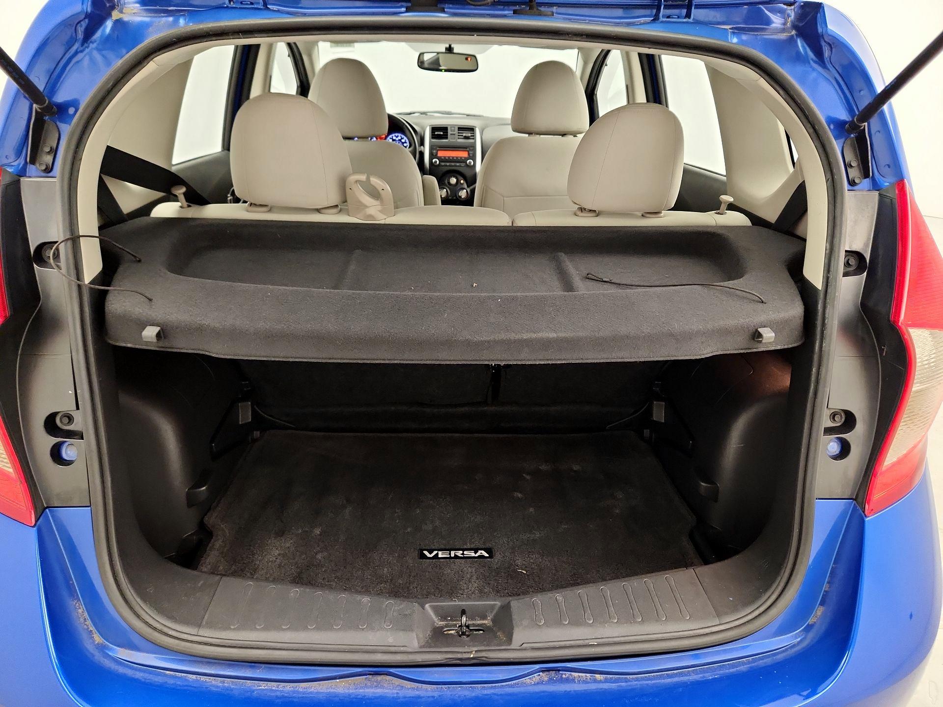 Thumbnail: 2014 Nissan Versa Note - 18