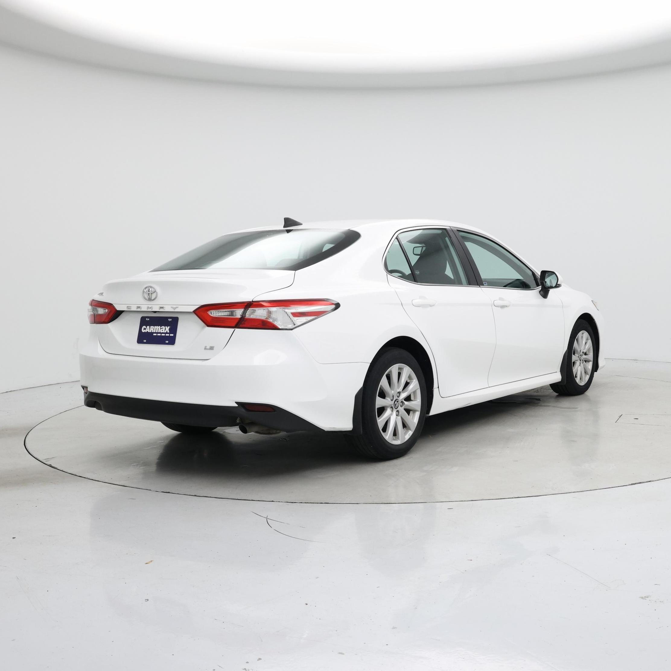 Thumbnail: 2020 Toyota Camry - 8