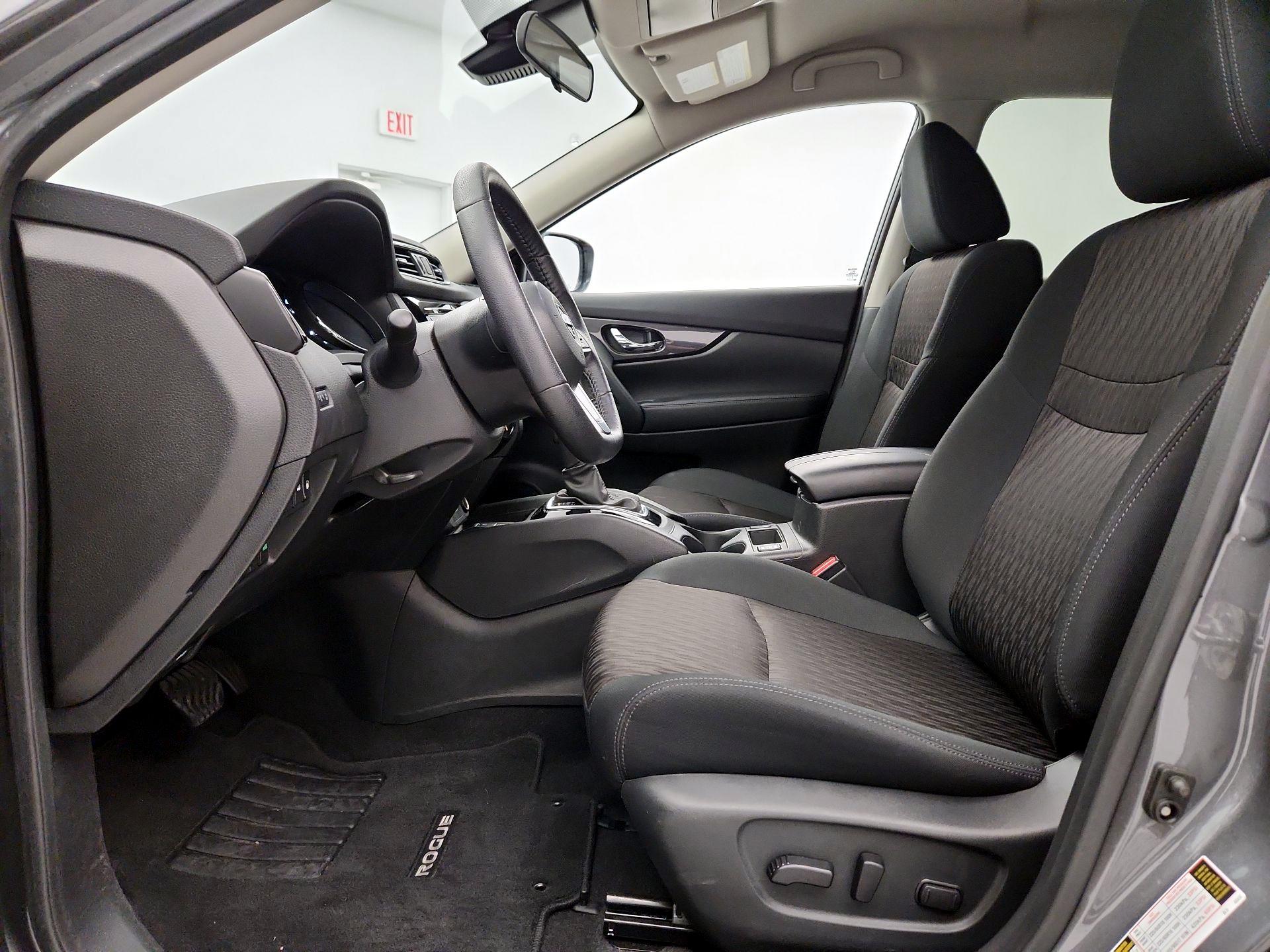 Thumbnail: 2020 Nissan Rogue - 11