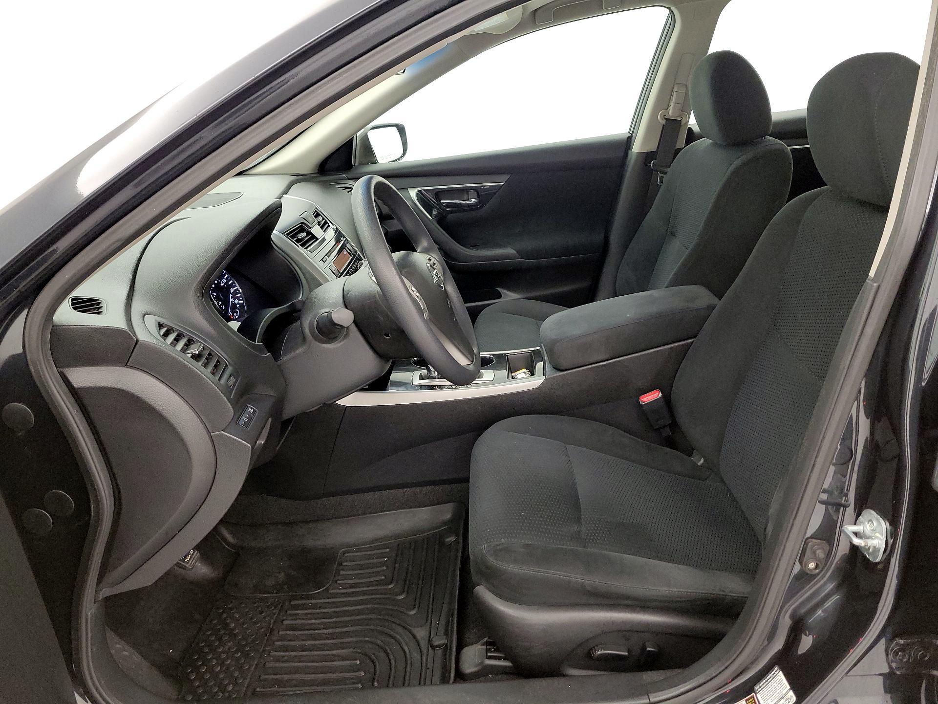 Thumbnail: 2014 Nissan Altima - 11