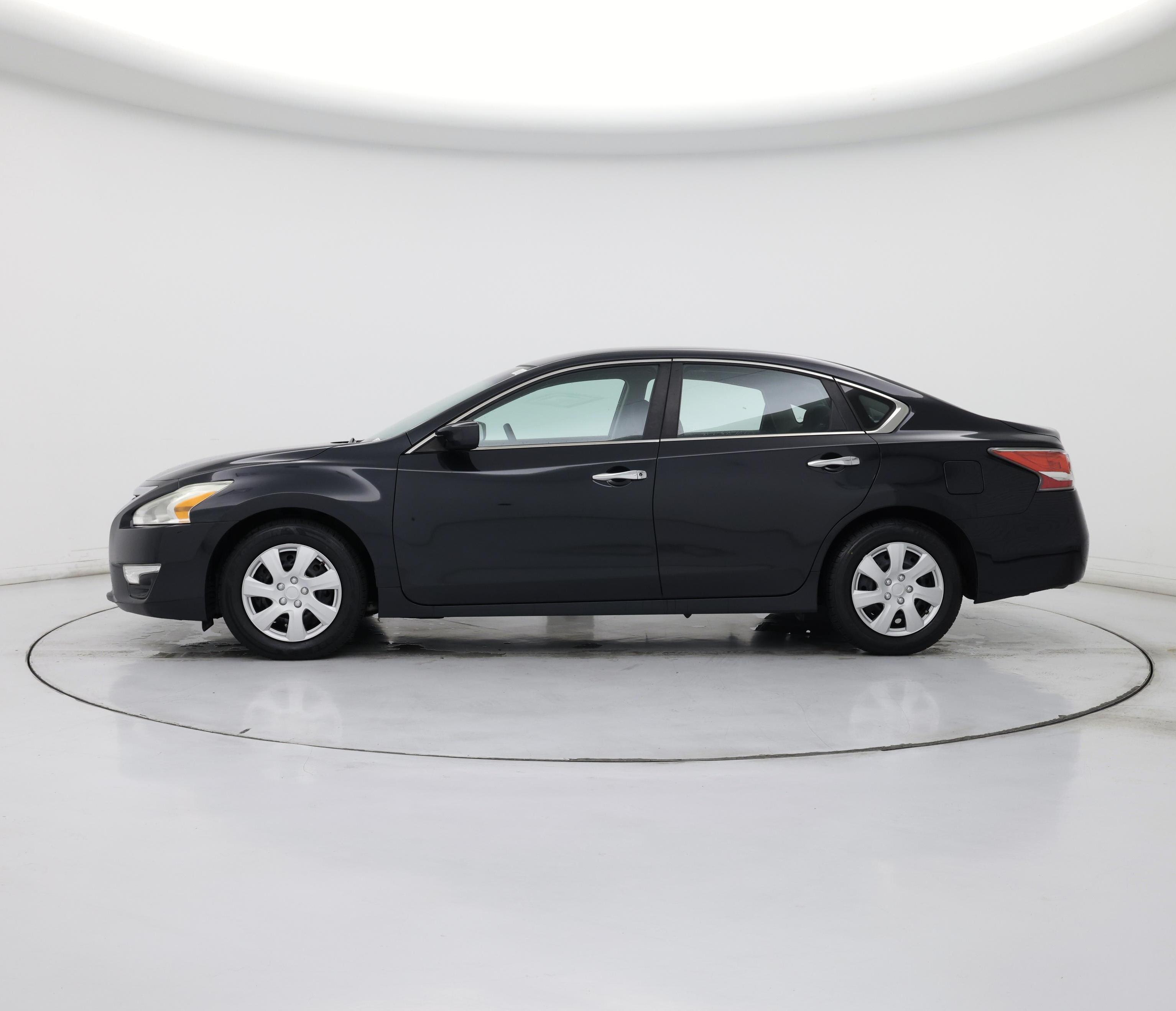 Thumbnail: 2014 Nissan Altima - 3