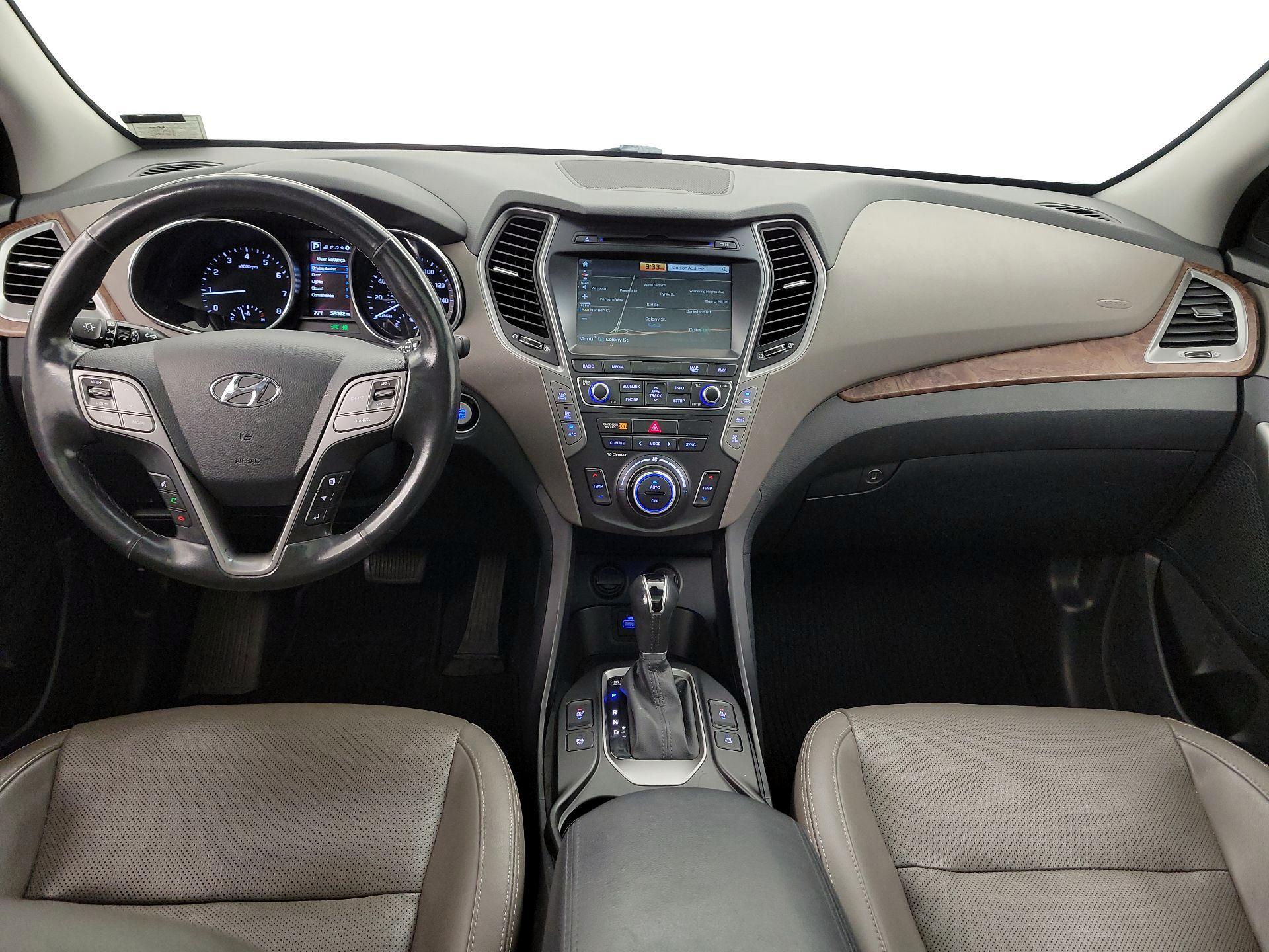 Thumbnail: 2017 Hyundai Santa Fe - 9
