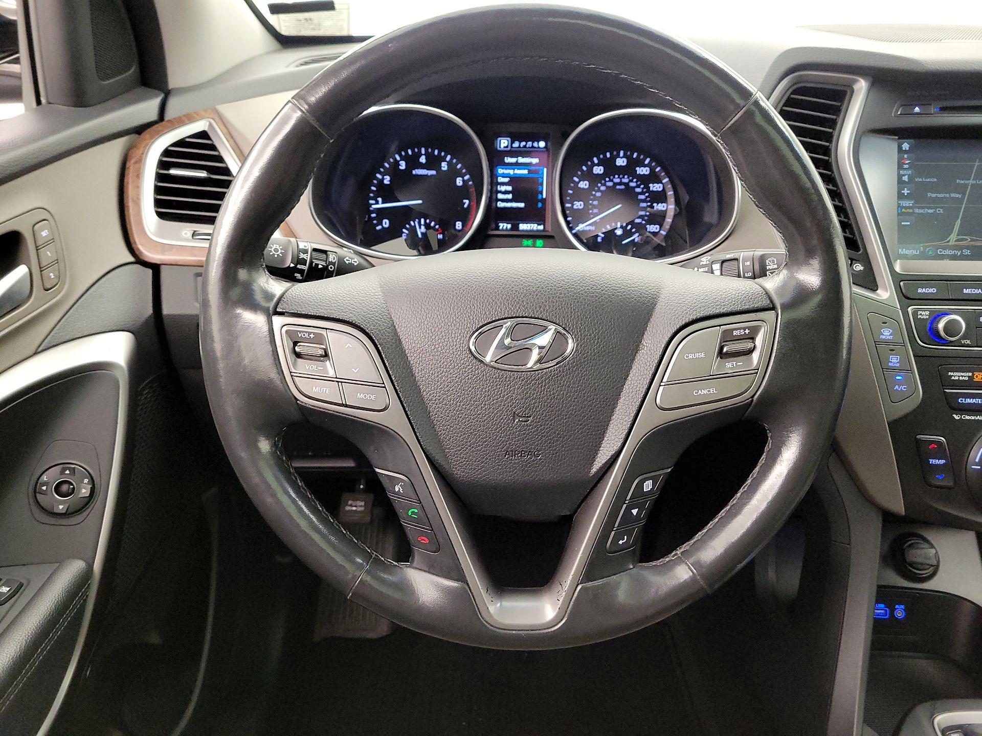 Thumbnail: 2017 Hyundai Santa Fe - 10