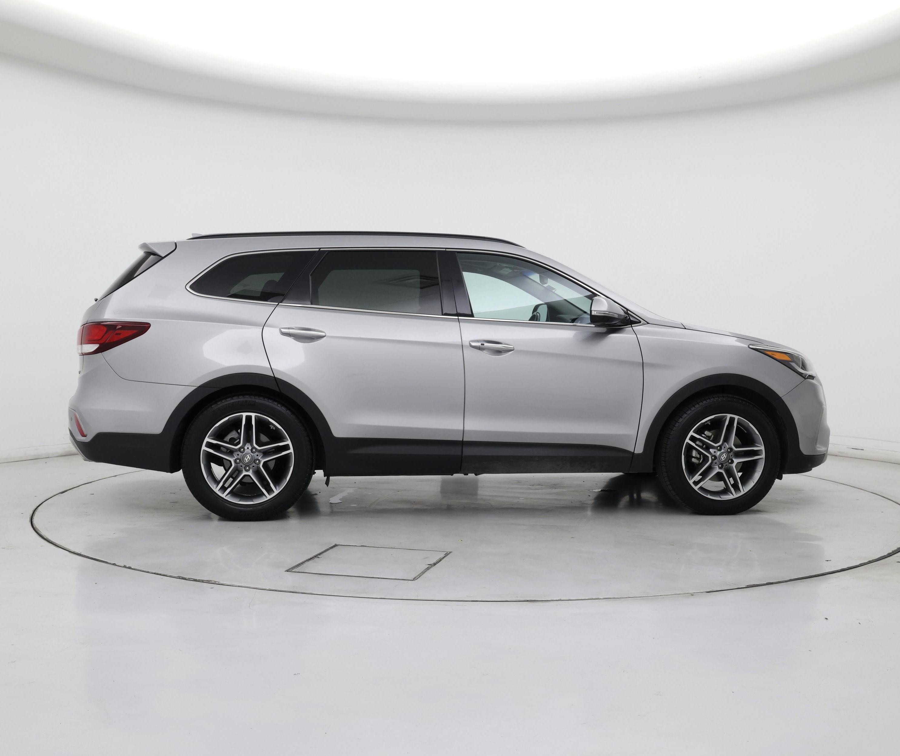 Thumbnail: 2017 Hyundai Santa Fe - 7