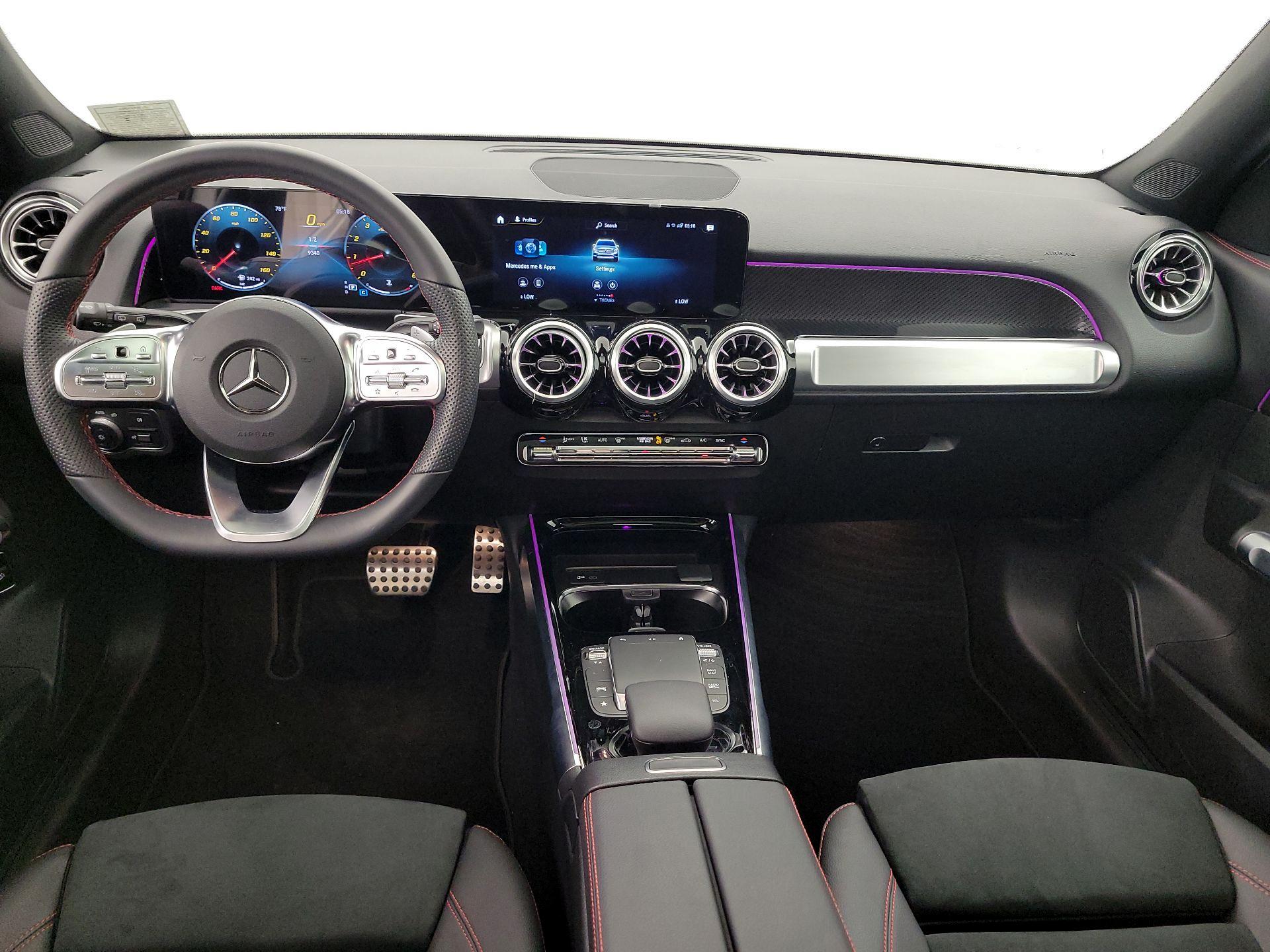 Thumbnail: 2023 Mercedes-Benz GLB - 9