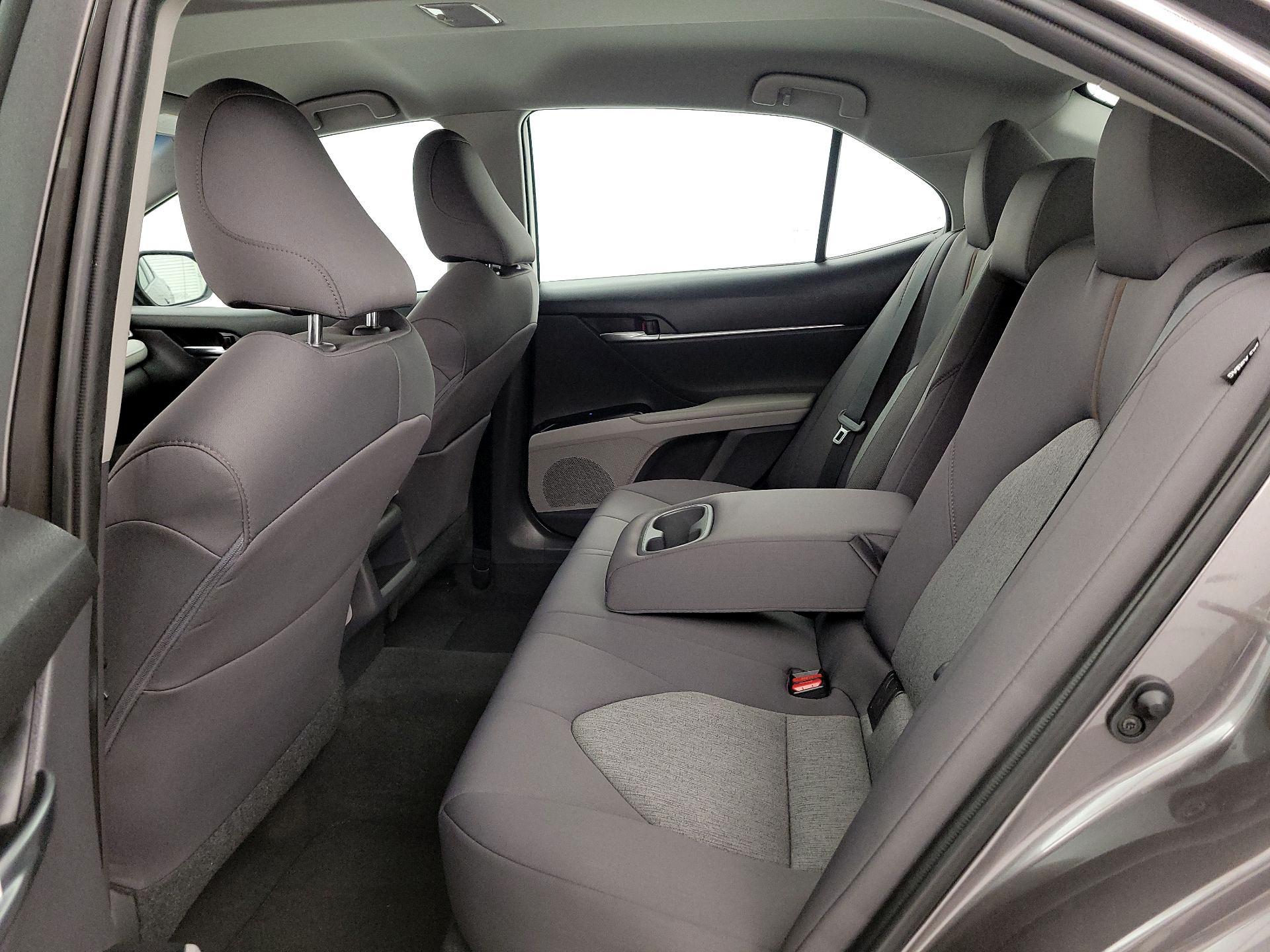 Thumbnail: 2020 Toyota Camry - 19