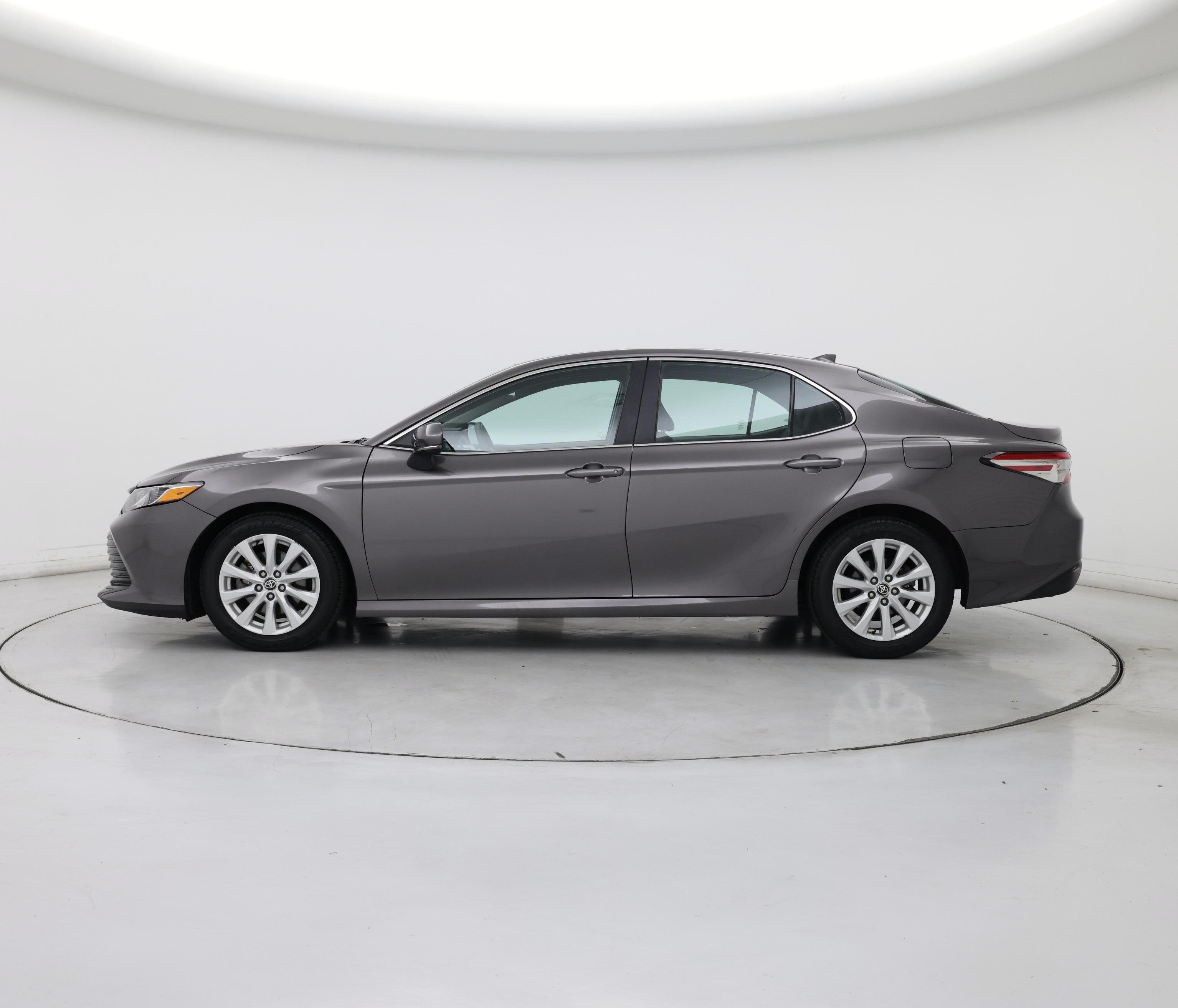 Thumbnail: 2020 Toyota Camry - 3