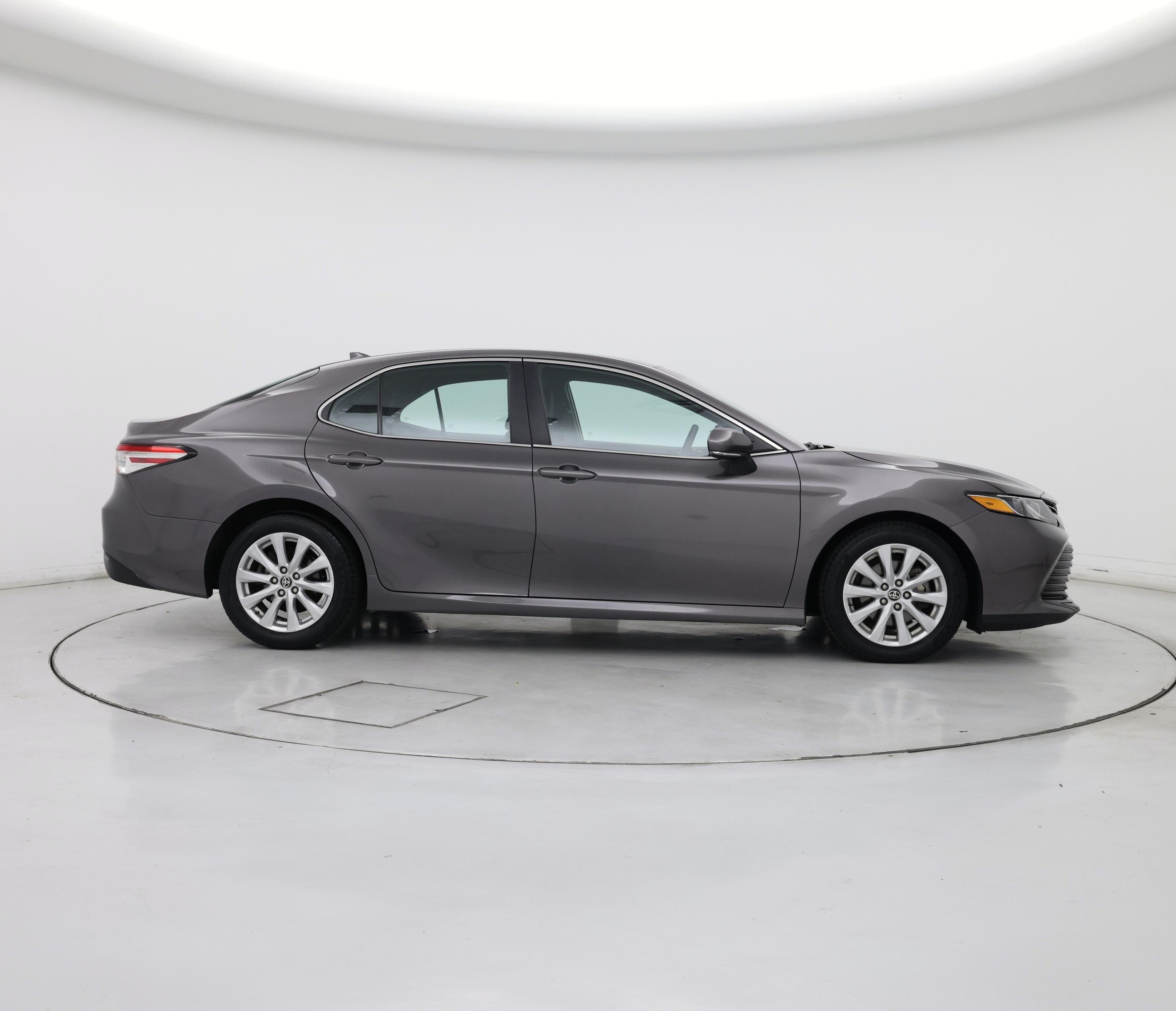 Thumbnail: 2020 Toyota Camry - 7