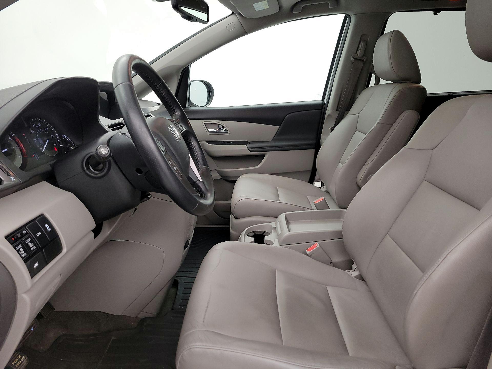 Thumbnail: 2014 Honda Odyssey - 11
