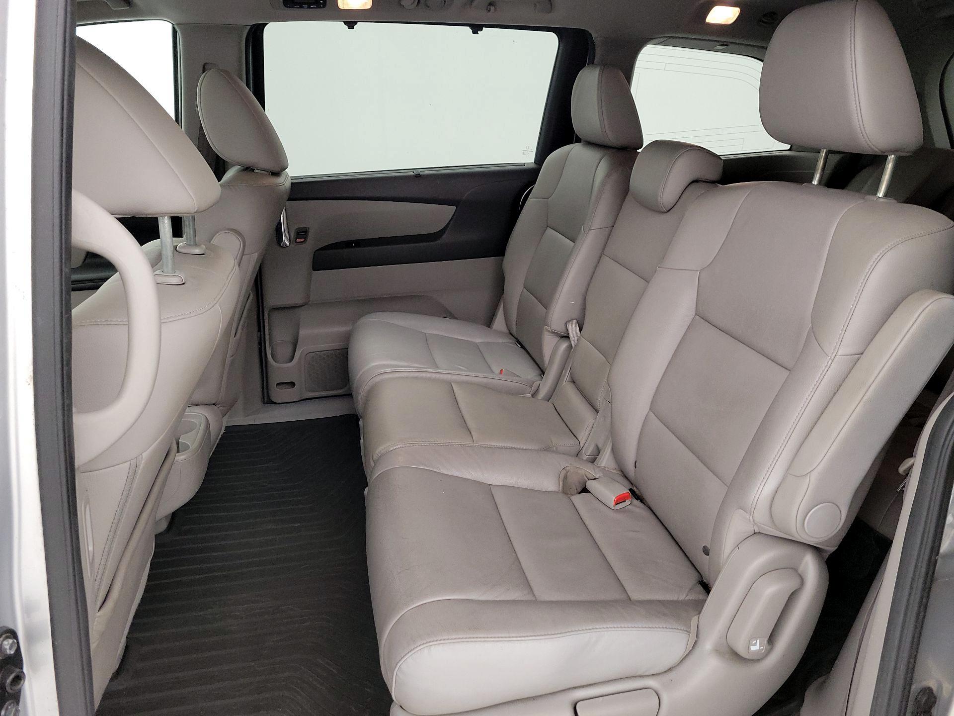 Thumbnail: 2014 Honda Odyssey - 20