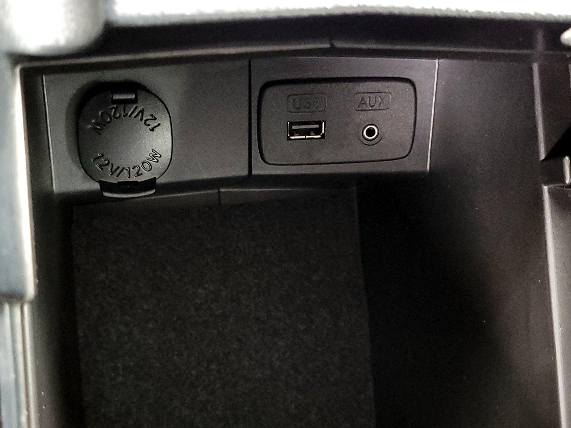 Thumbnail: 2014 Subaru Forester - 18