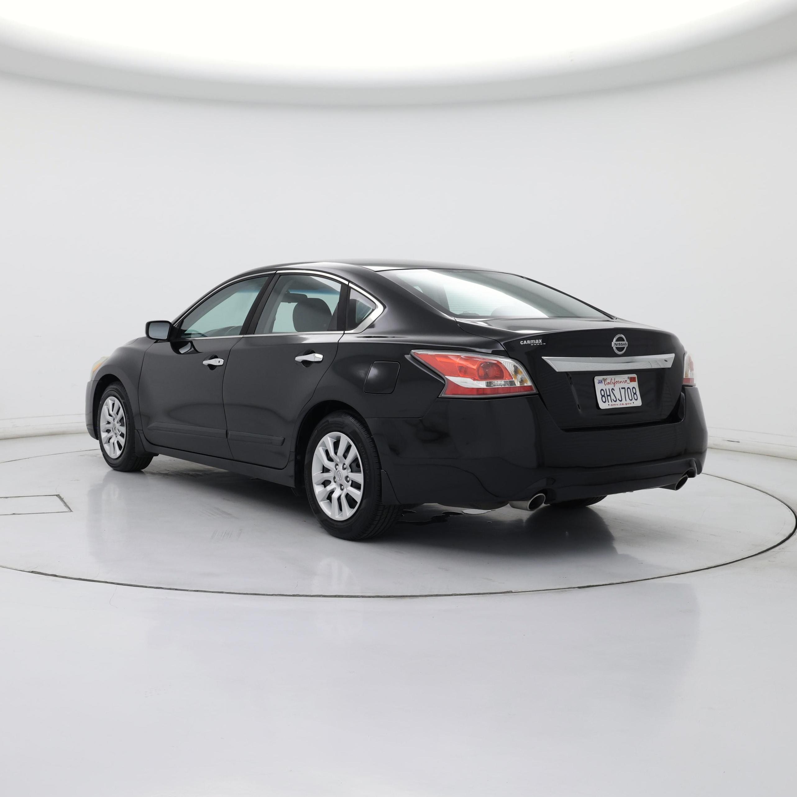 Thumbnail: 2015 Nissan Altima - 2