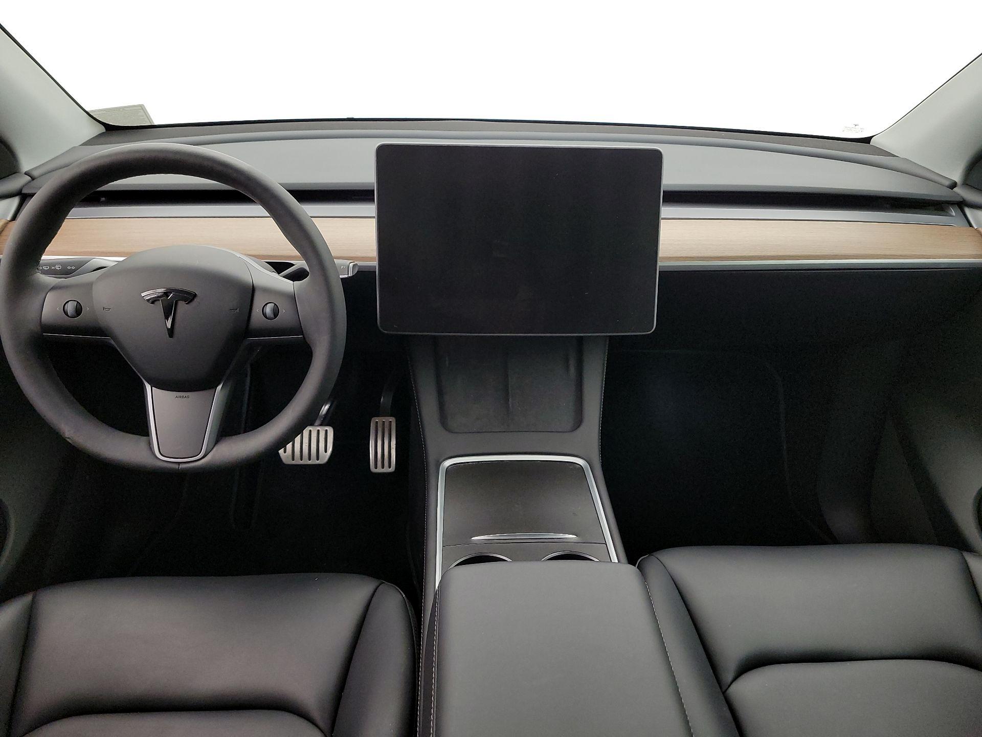 Thumbnail: 2023 Tesla Model Y - 9