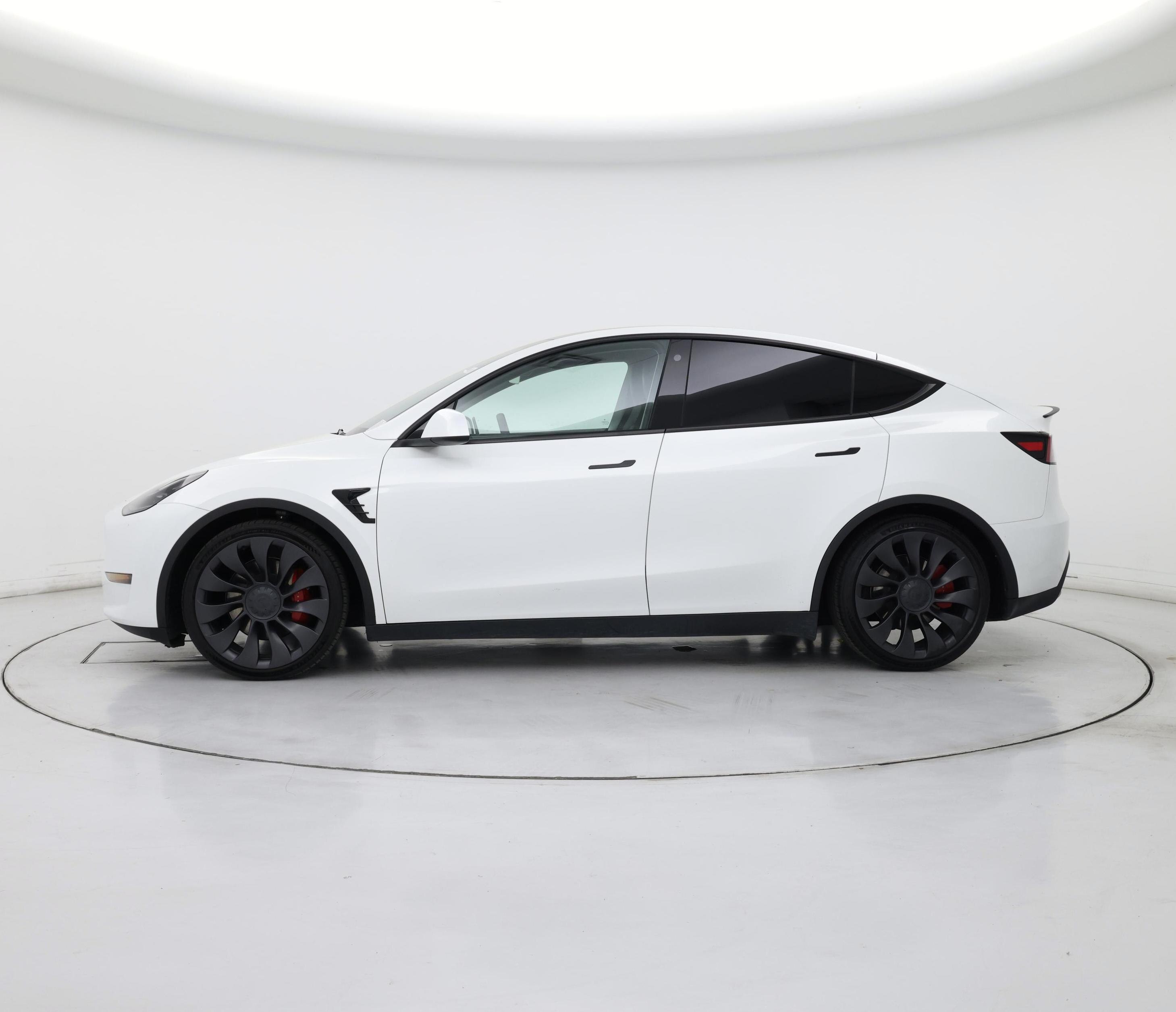 Thumbnail: 2023 Tesla Model Y - 3