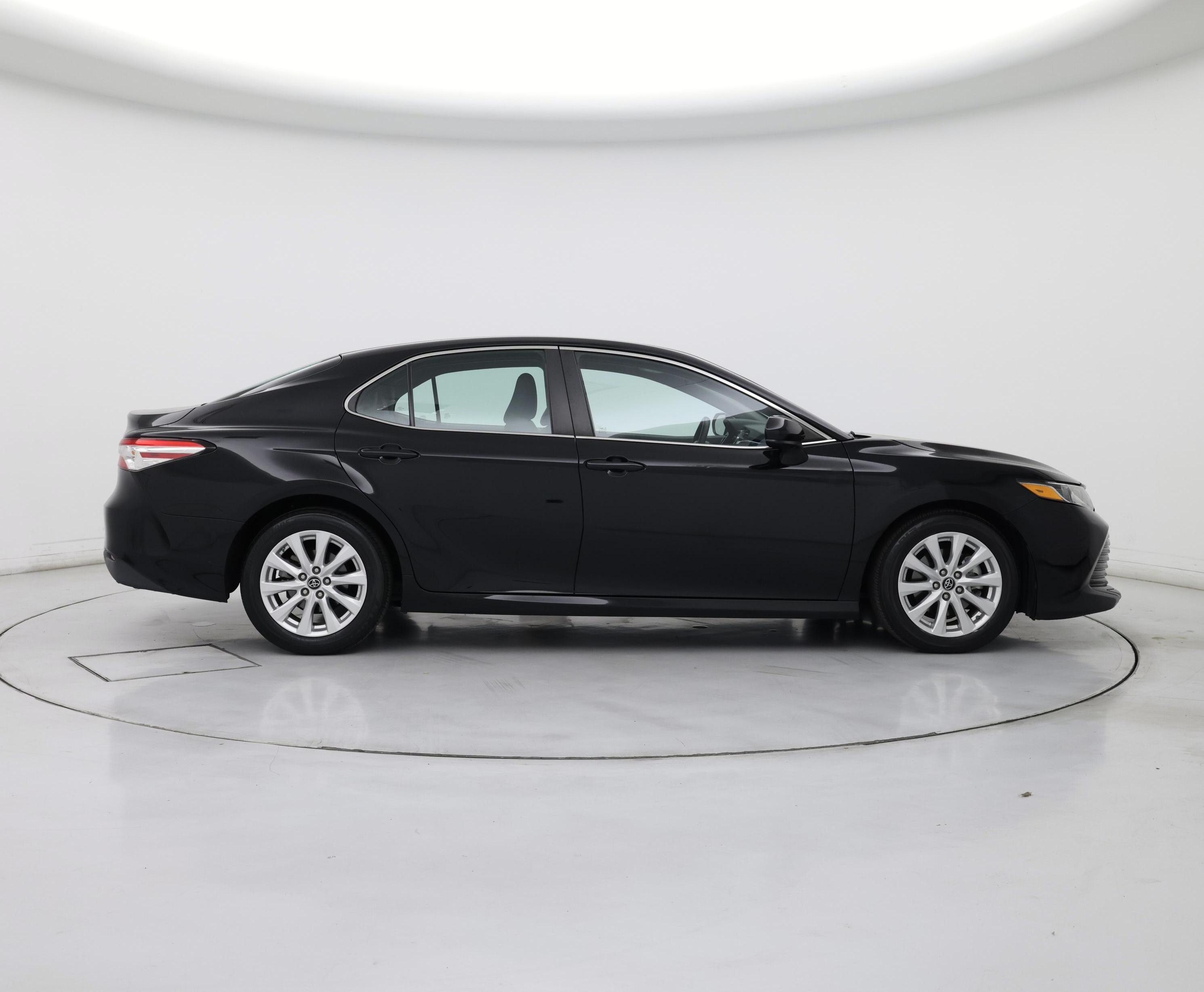 Thumbnail: 2018 Toyota Camry - 7