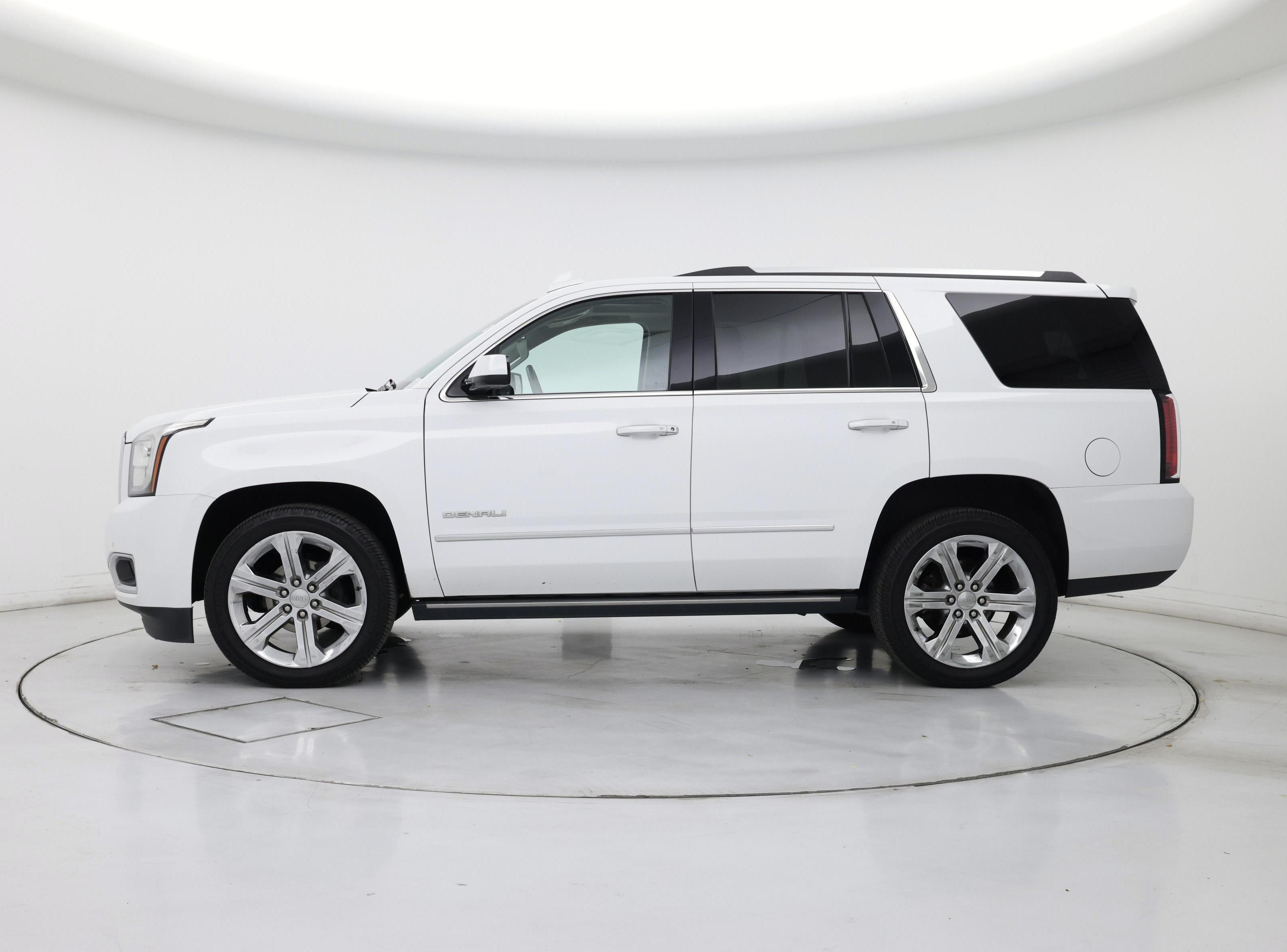Thumbnail: 2019 GMC Yukon - 3