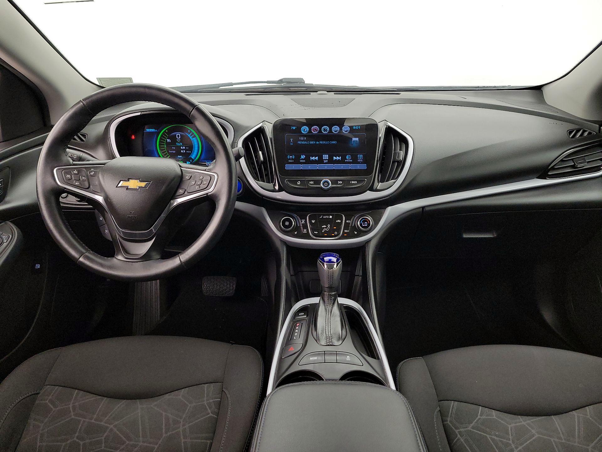 Thumbnail: 2017 Chevrolet Volt - 9
